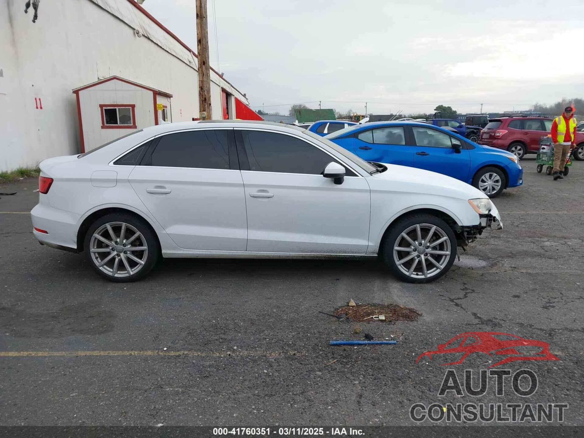 AUDI A3 2015 - WAUBFGFF7F1094552