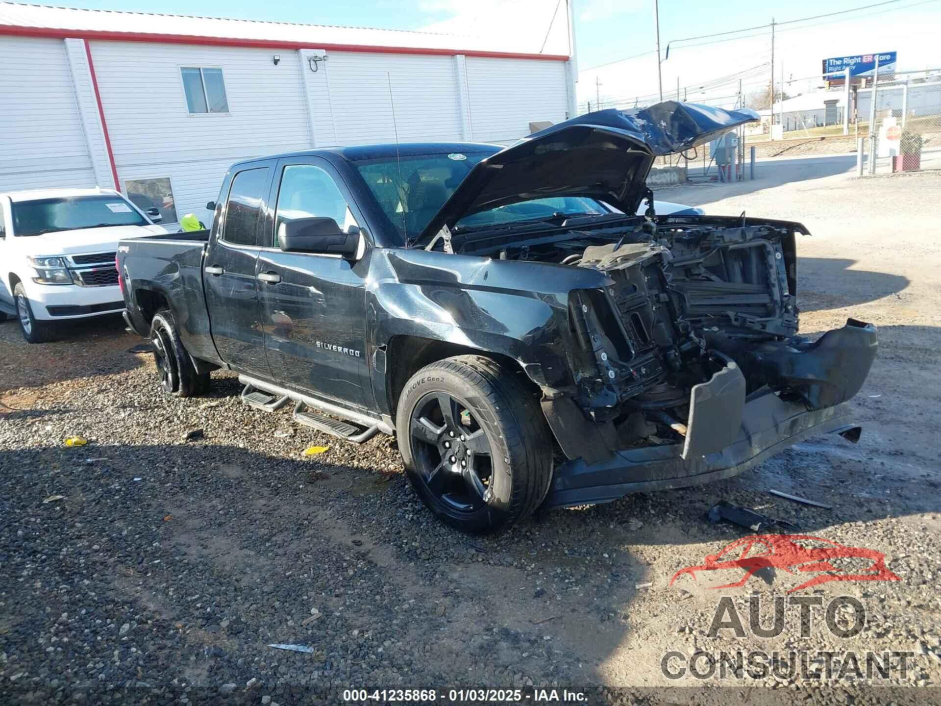 CHEVROLET SILVERADO 1500 2017 - 1GCVKNEH9HZ117529