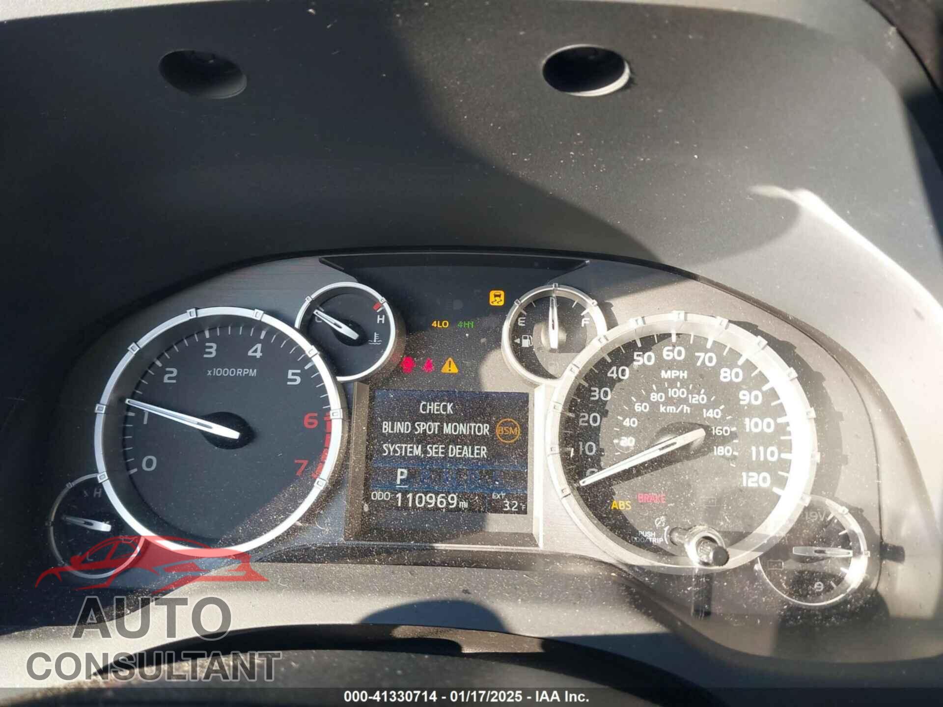 TOYOTA TUNDRA 2017 - 5TFHW5F15HX653473