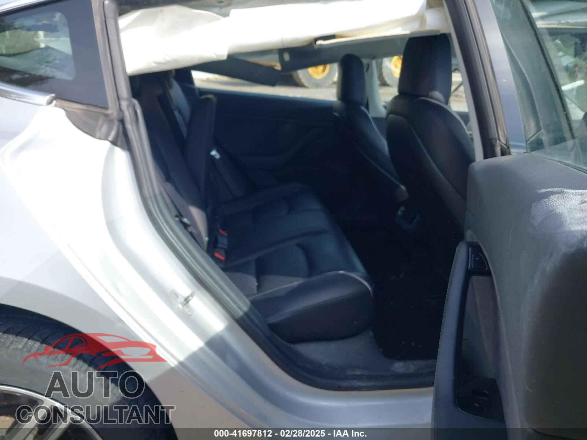 TESLA MODEL 3 2018 - 5YJ3E1EB3JF089645