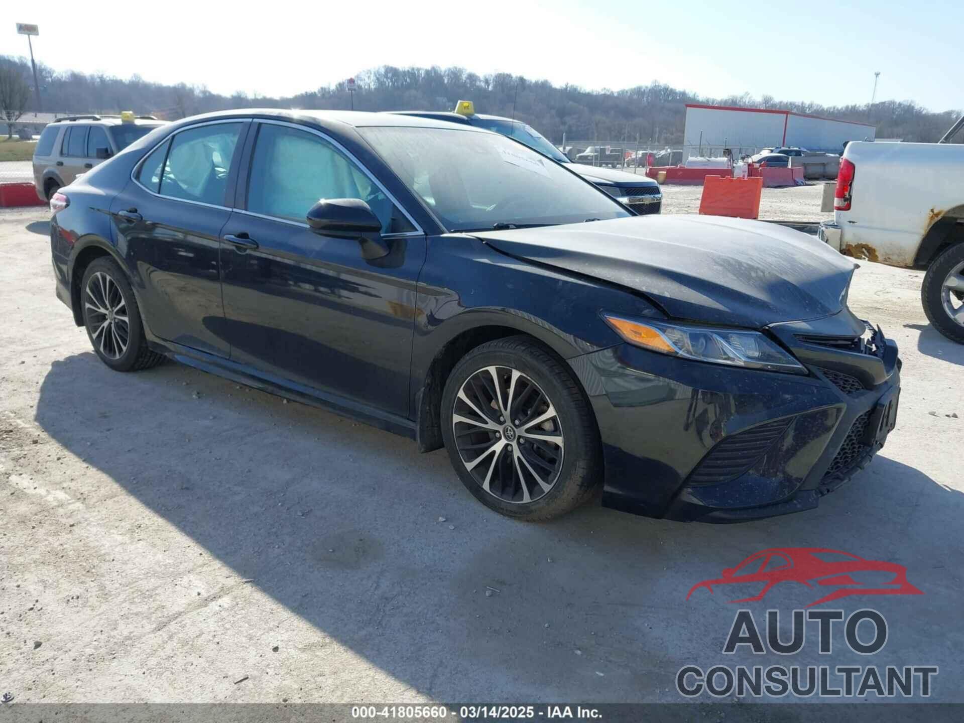 TOYOTA CAMRY 2020 - 4T1G11AK1LU939409