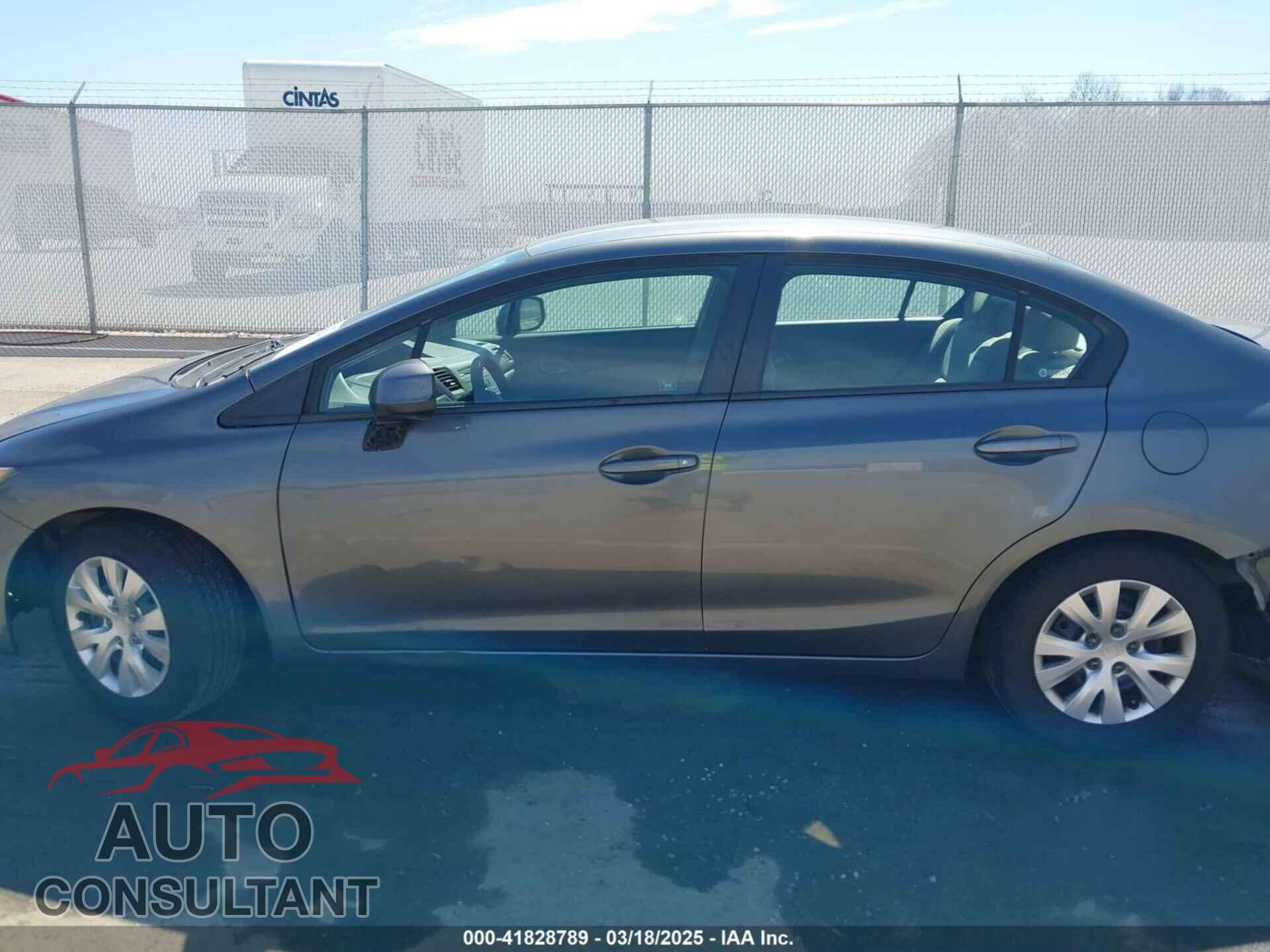 HONDA CIVIC 2012 - 19XFB2F56CE091645