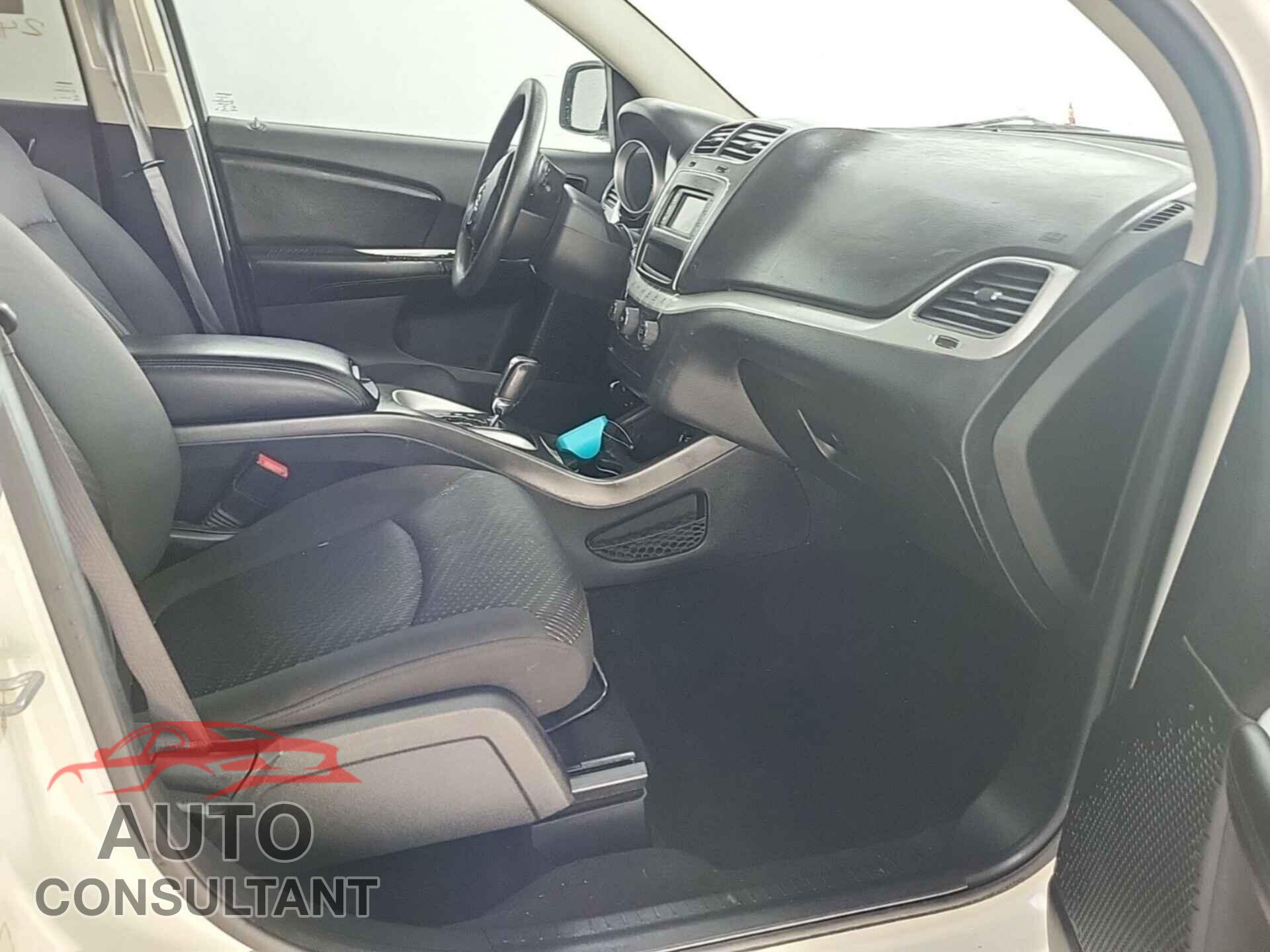 DODGE JOURNEY 2017 - 3C4PDCAB6HT700835