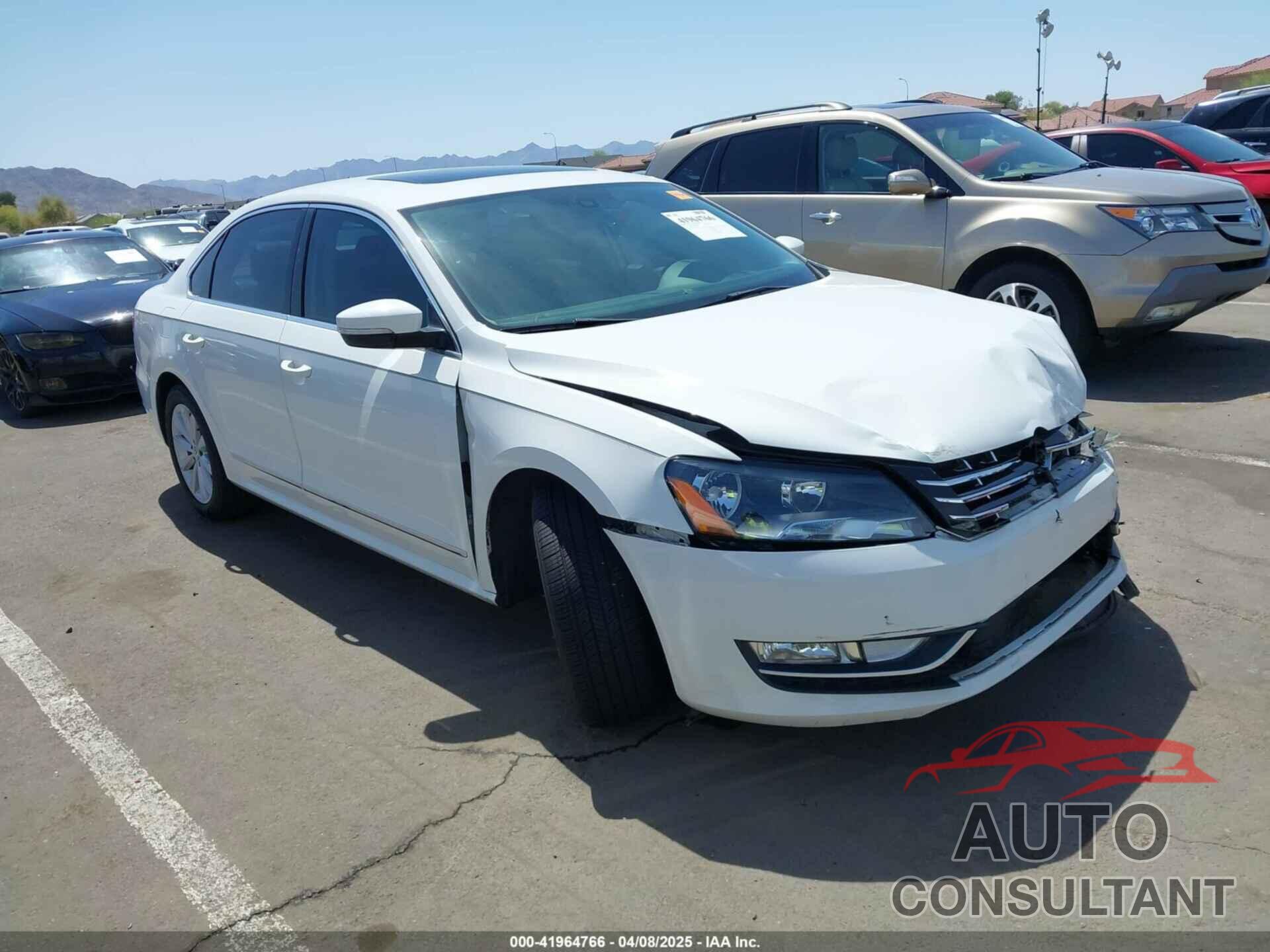 VOLKSWAGEN PASSAT 2013 - 1VWCP7A38DC072138