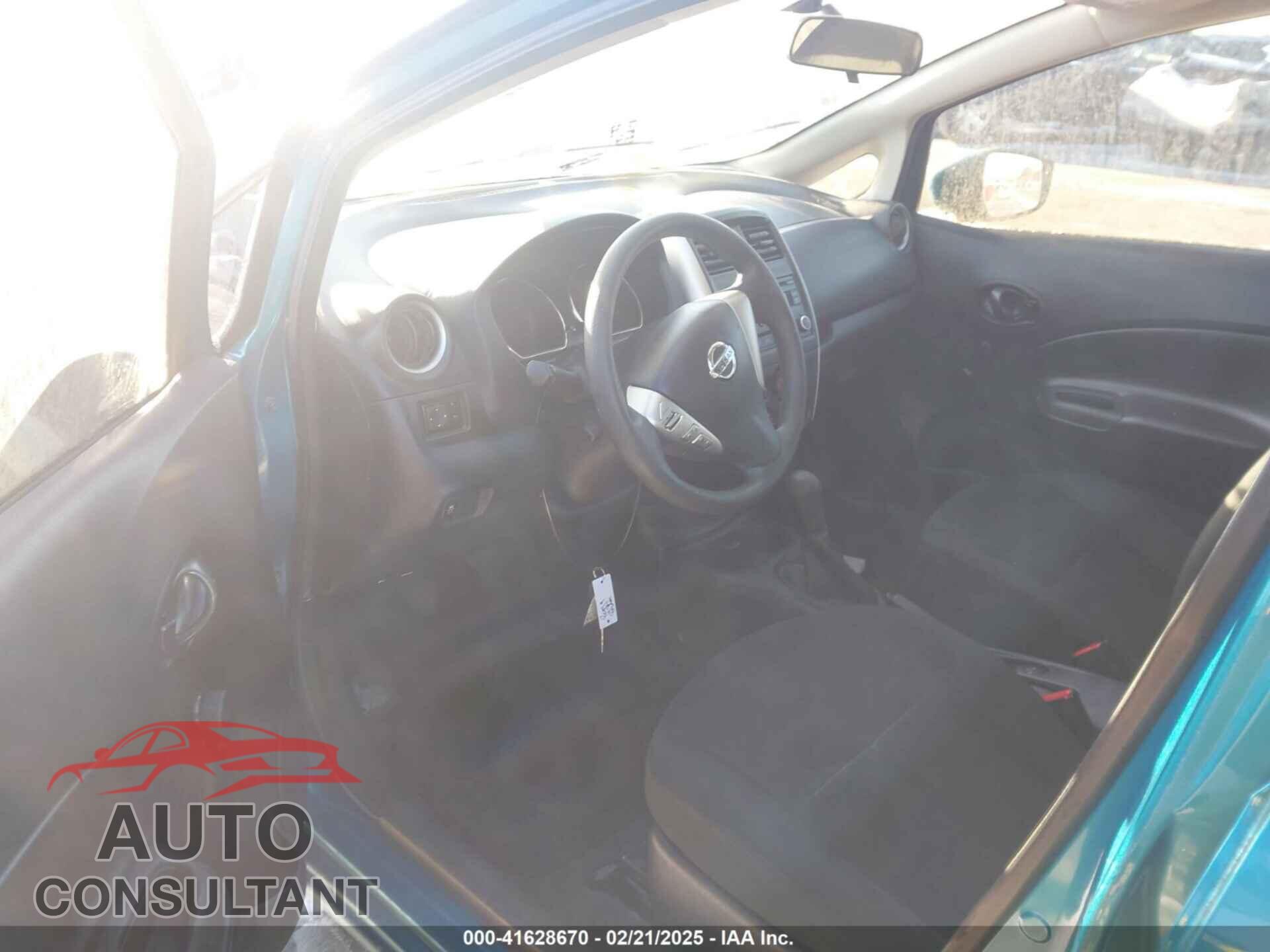 NISSAN VERSA NOTE 2015 - 3N1CE2CP7FL367818