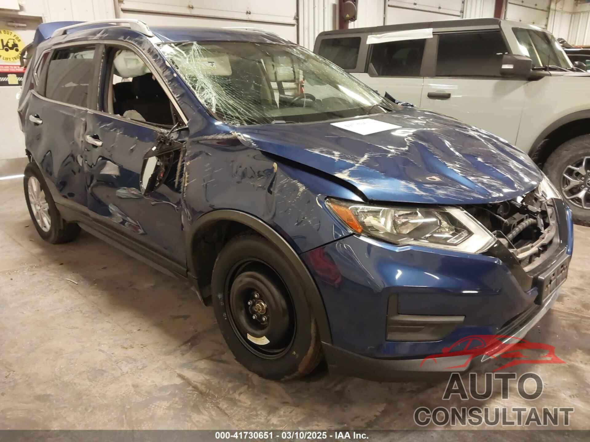 NISSAN ROGUE 2017 - JN8AT2MV1HW016234