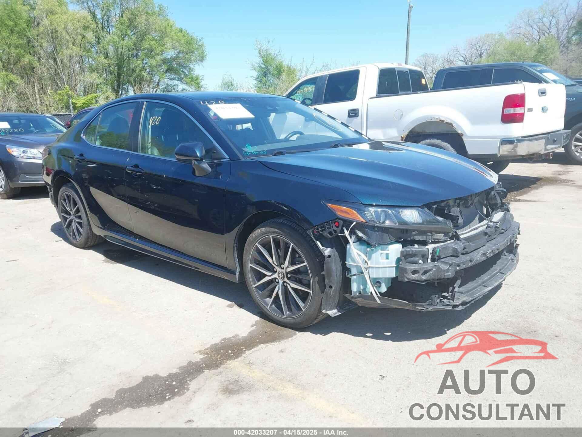 TOYOTA CAMRY 2021 - 4T1G11AK3MU462290