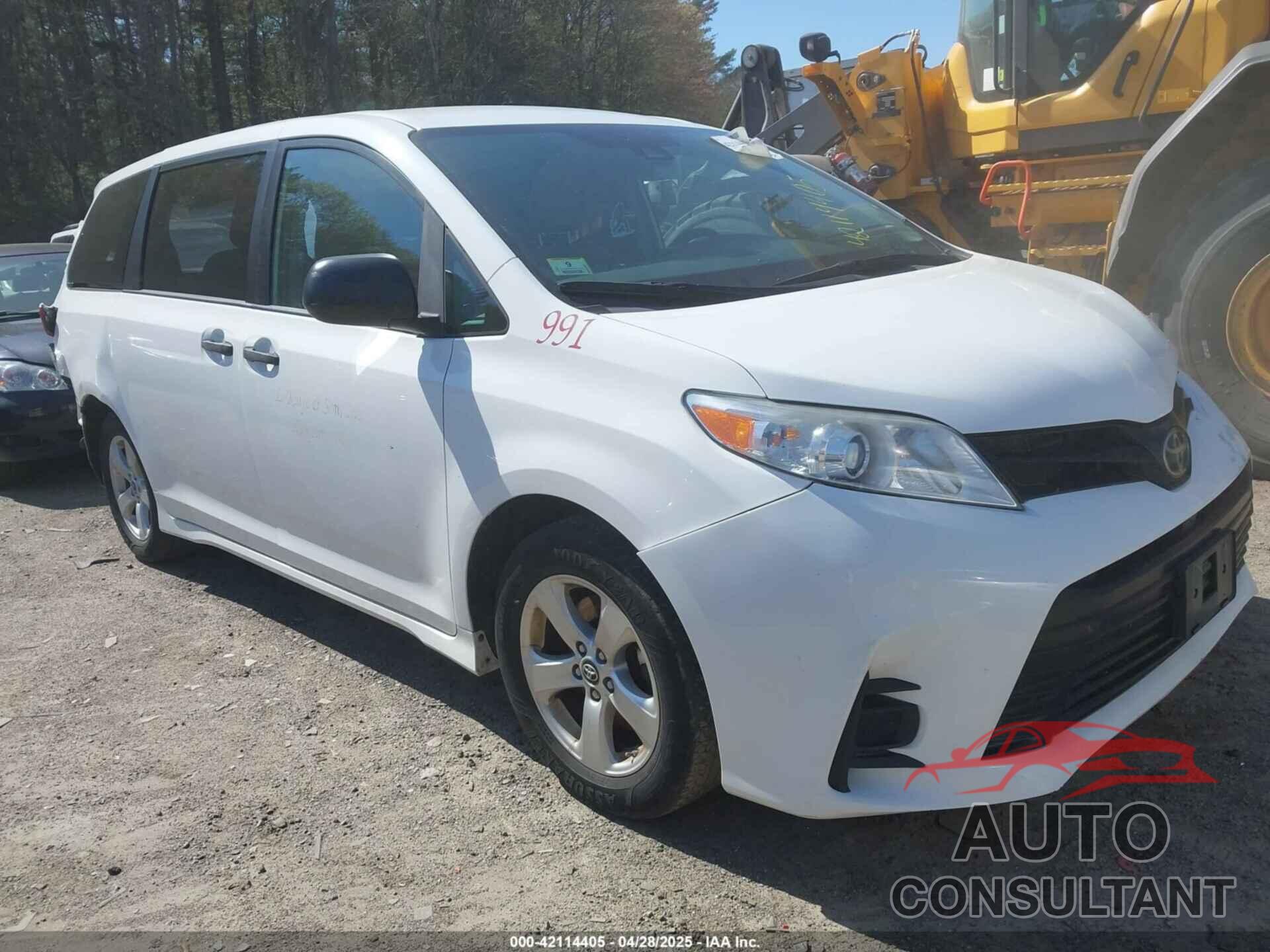 TOYOTA SIENNA 2019 - 5TDZZ3DC4KS015569