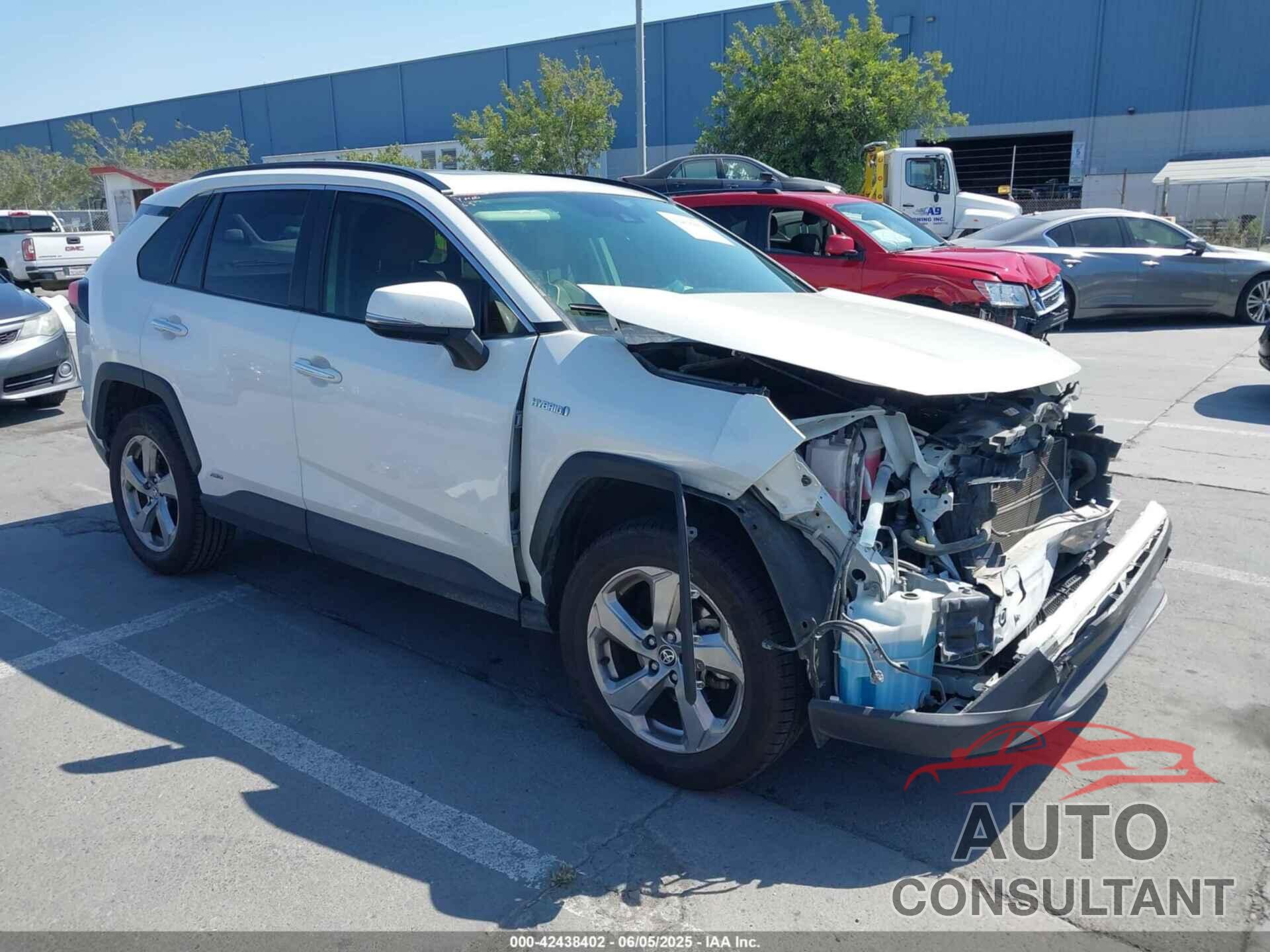 TOYOTA RAV4 HYBRID 2020 - JTMDWRFV2LD057000