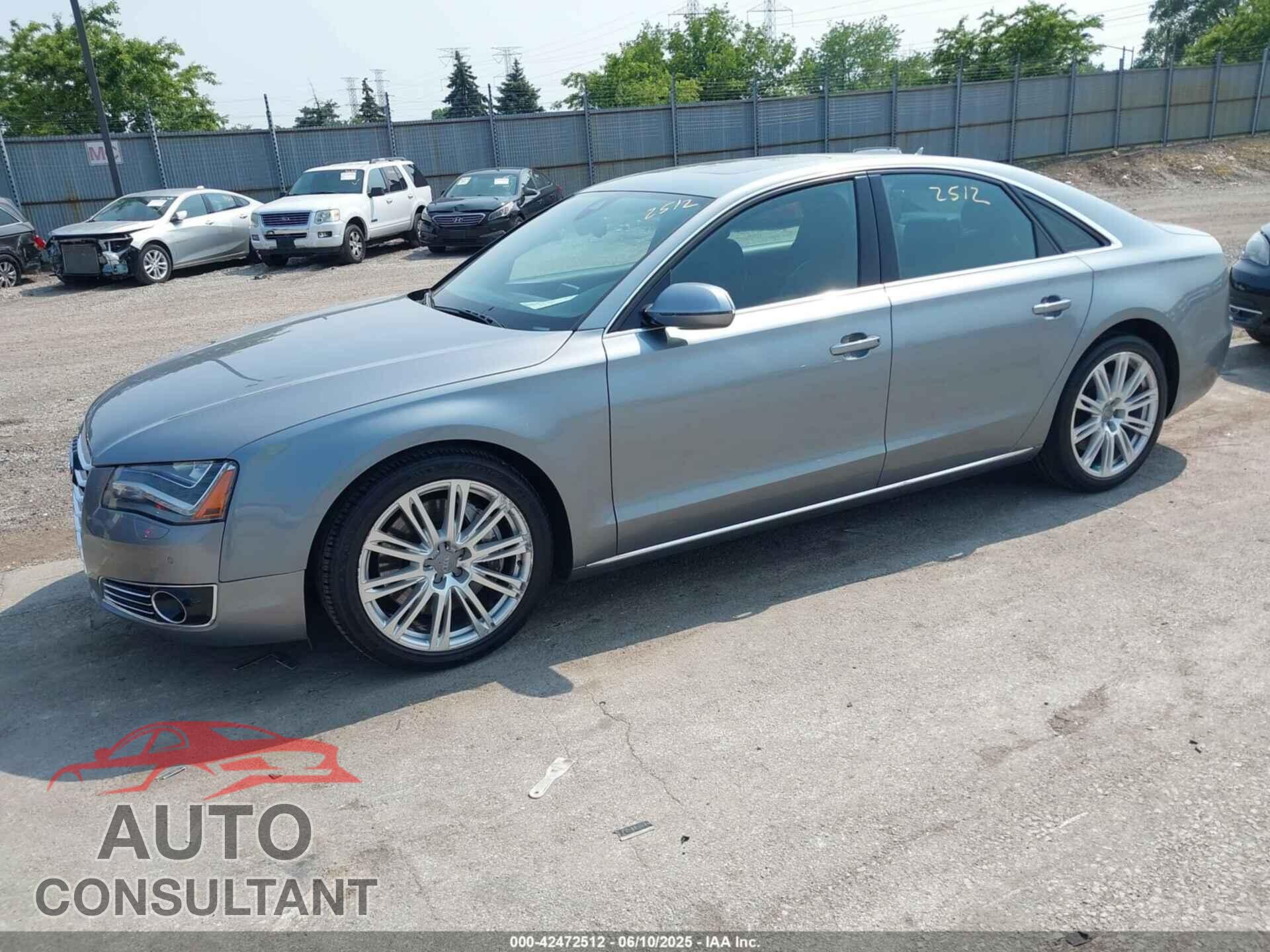 AUDI A8 2013 - WAUA2AFD5DN021950