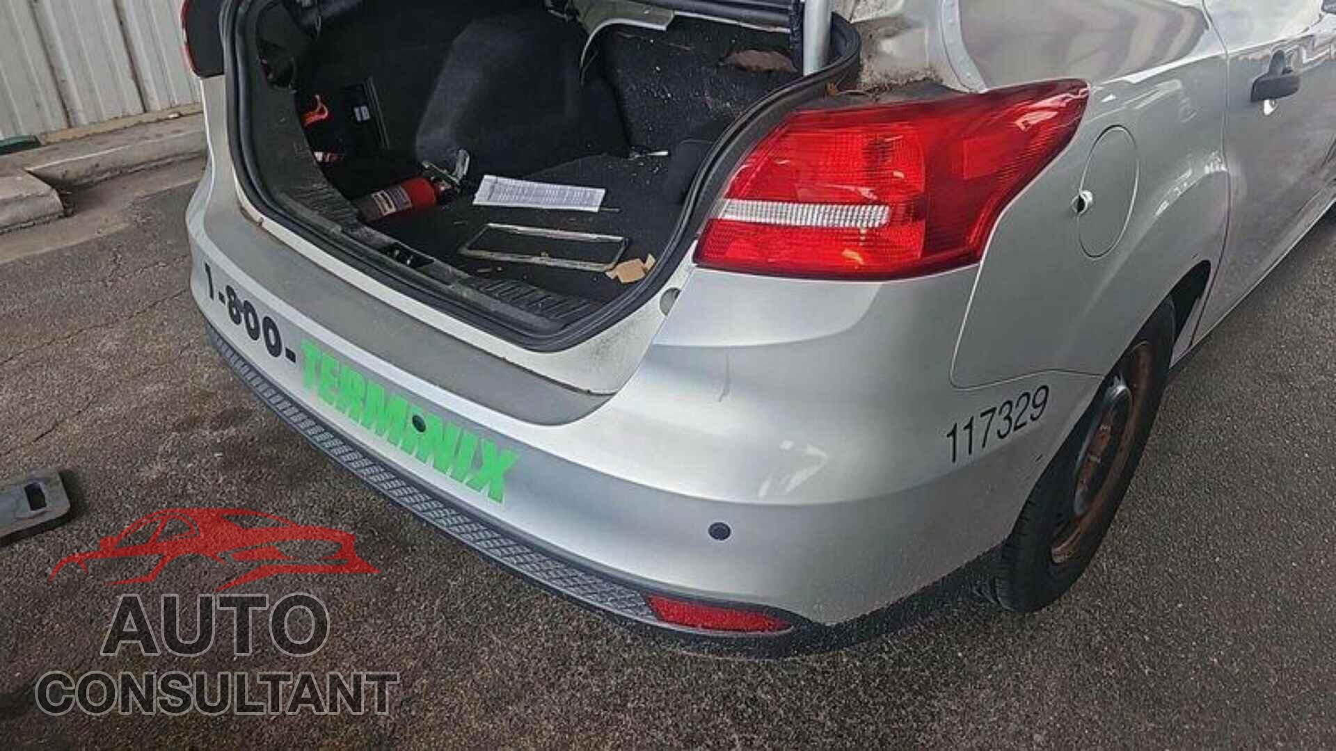 FORD FOCUS 2016 - 1FADP3E26GL306868