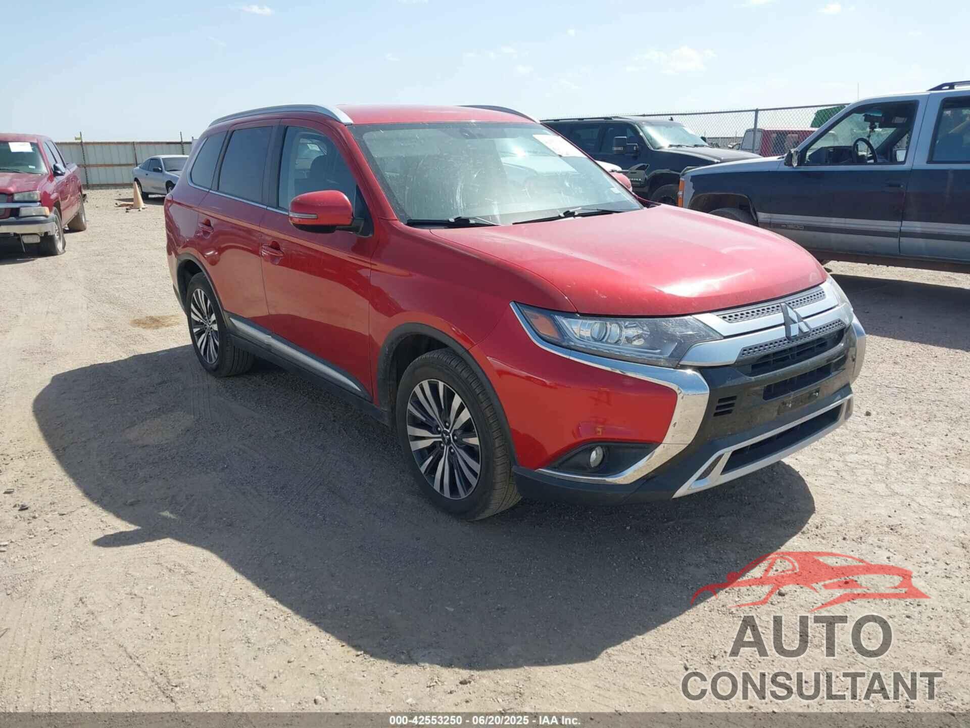 MITSUBISHI OUTLANDER 2019 - JA4AD3A35KZ014097