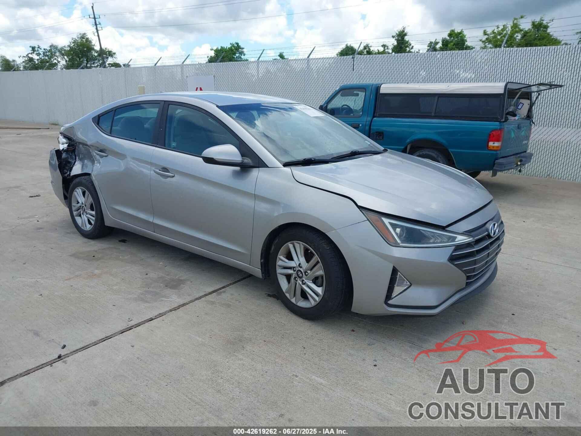 HYUNDAI ELANTRA 2020 - 5NPD84LF6LH581108