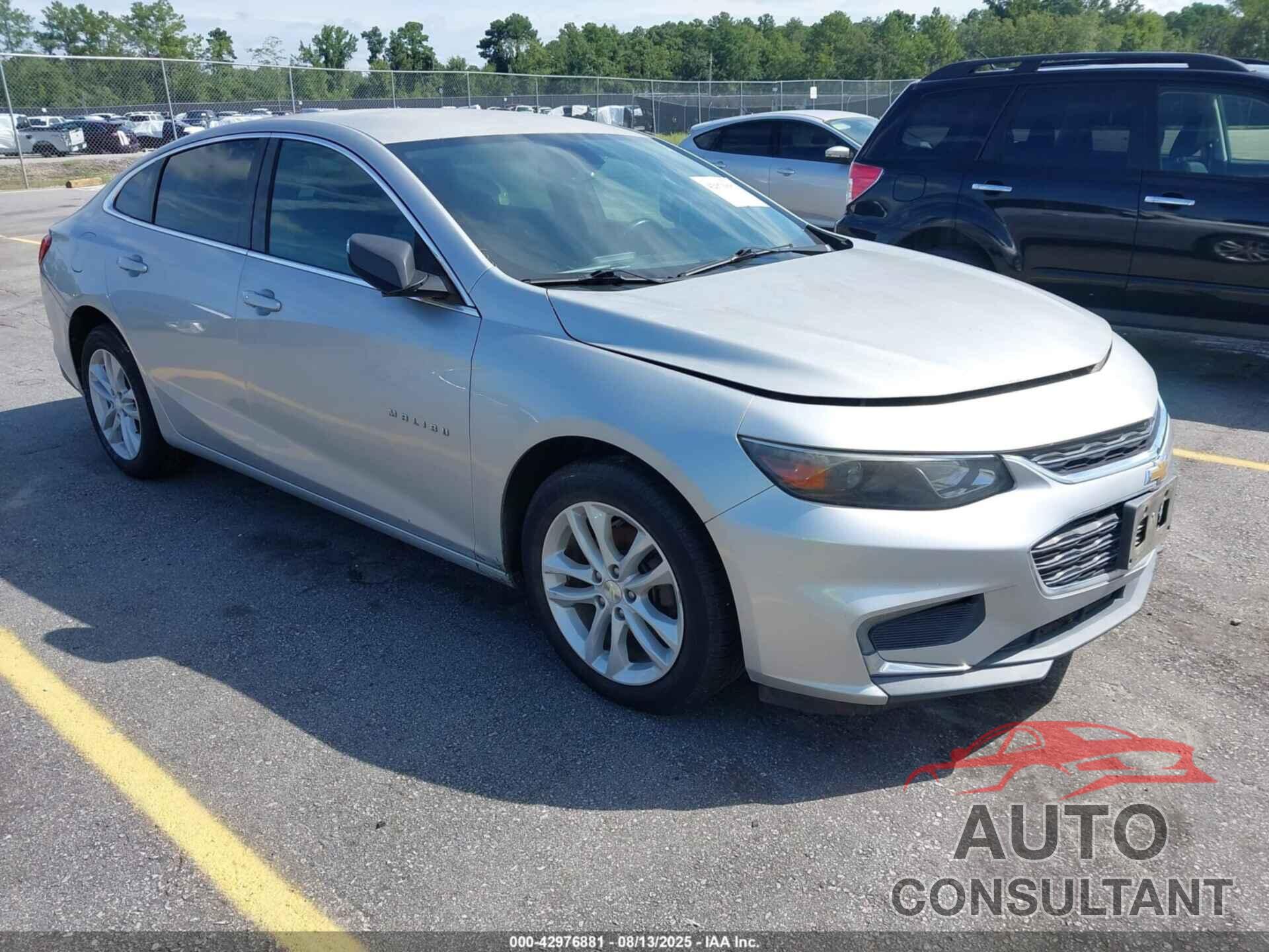 CHEVROLET MALIBU 2017 - 1G1ZE5ST9HF207095