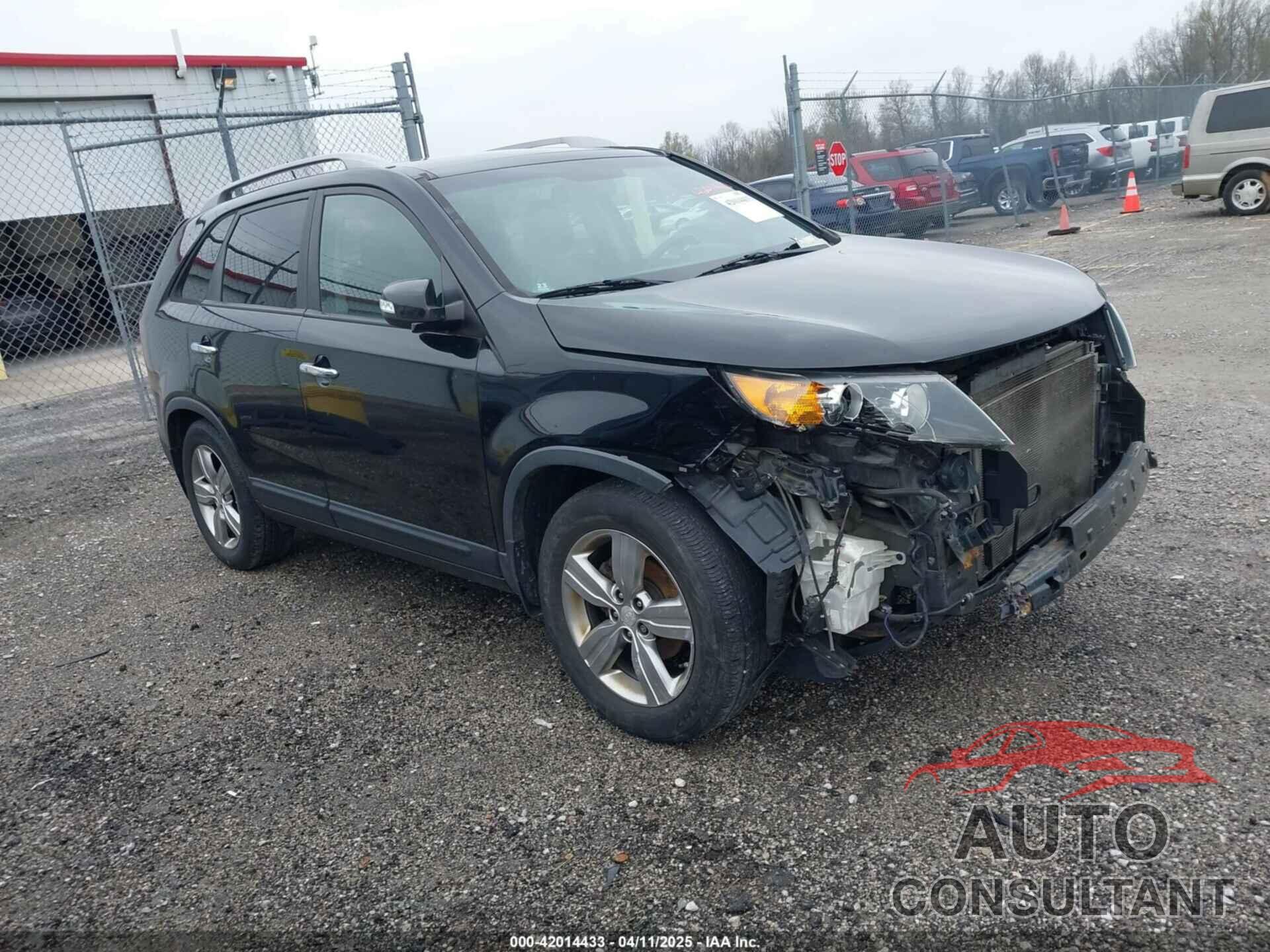 KIA SORENTO 2012 - 5XYKU4A22CG251847
