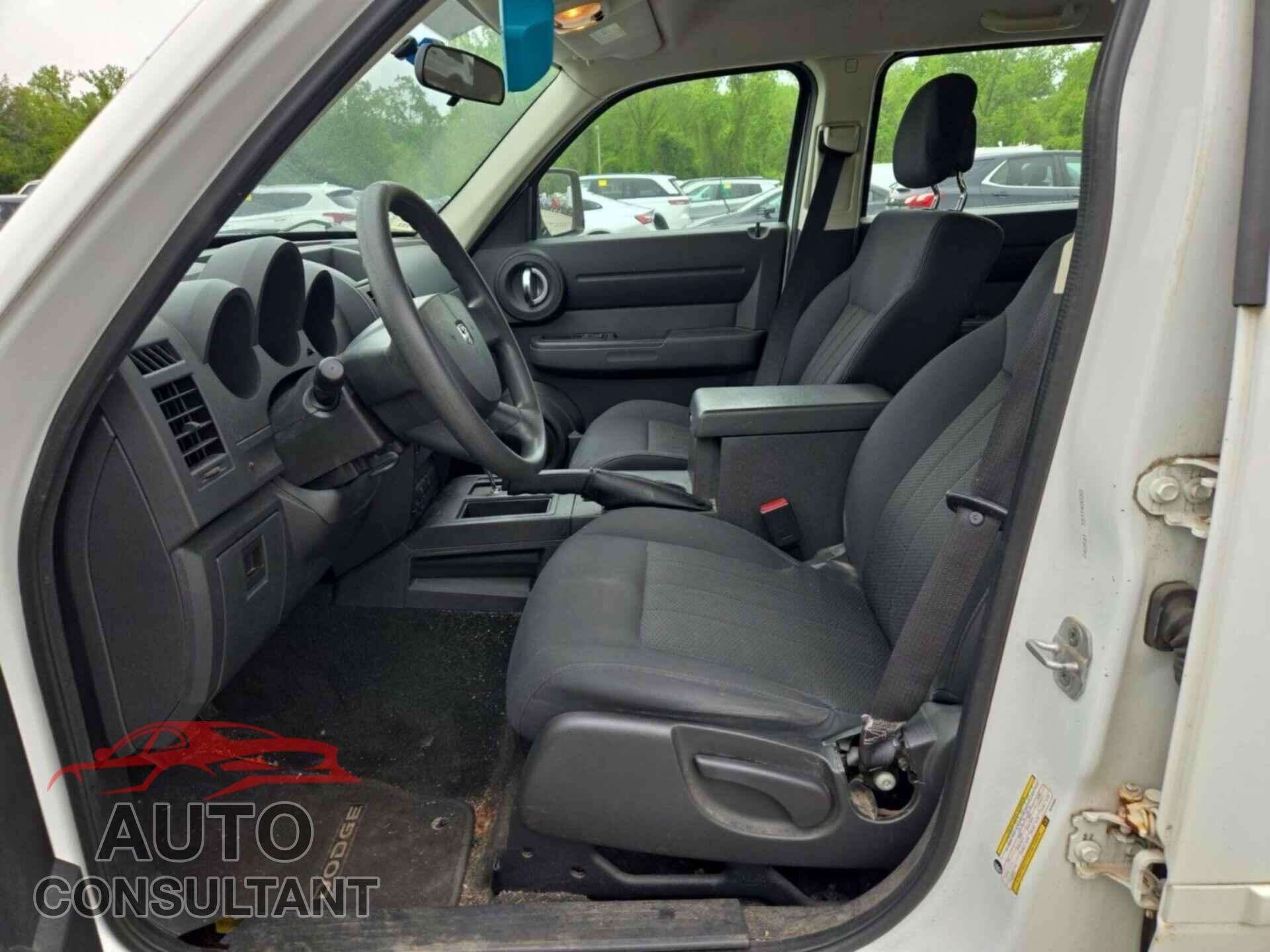 DODGE NITRO 2011 - 1D4PT2GK2BW589063