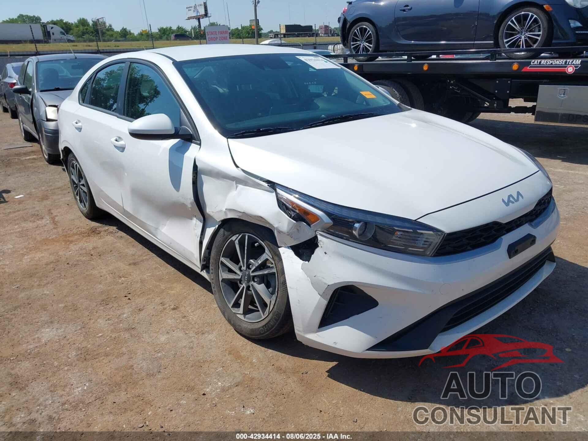 KIA FORTE 2023 - 3KPF24AD0PE578761