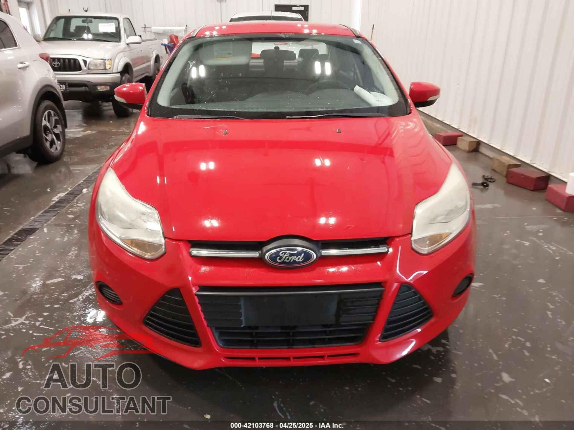 FORD FOCUS 2014 - 1FADP3F27EL432071