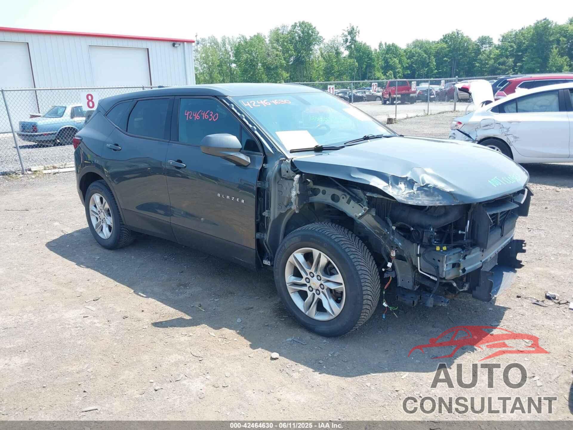 CHEVROLET BLAZER 2019 - 3GNKBBRA1KS625617