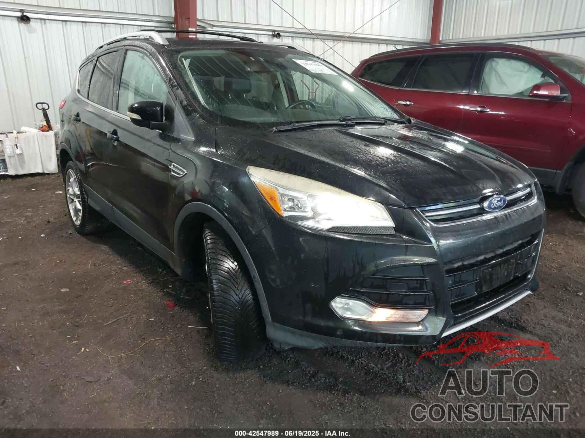 FORD ESCAPE 2015 - 1FMCU9J98FUB00525