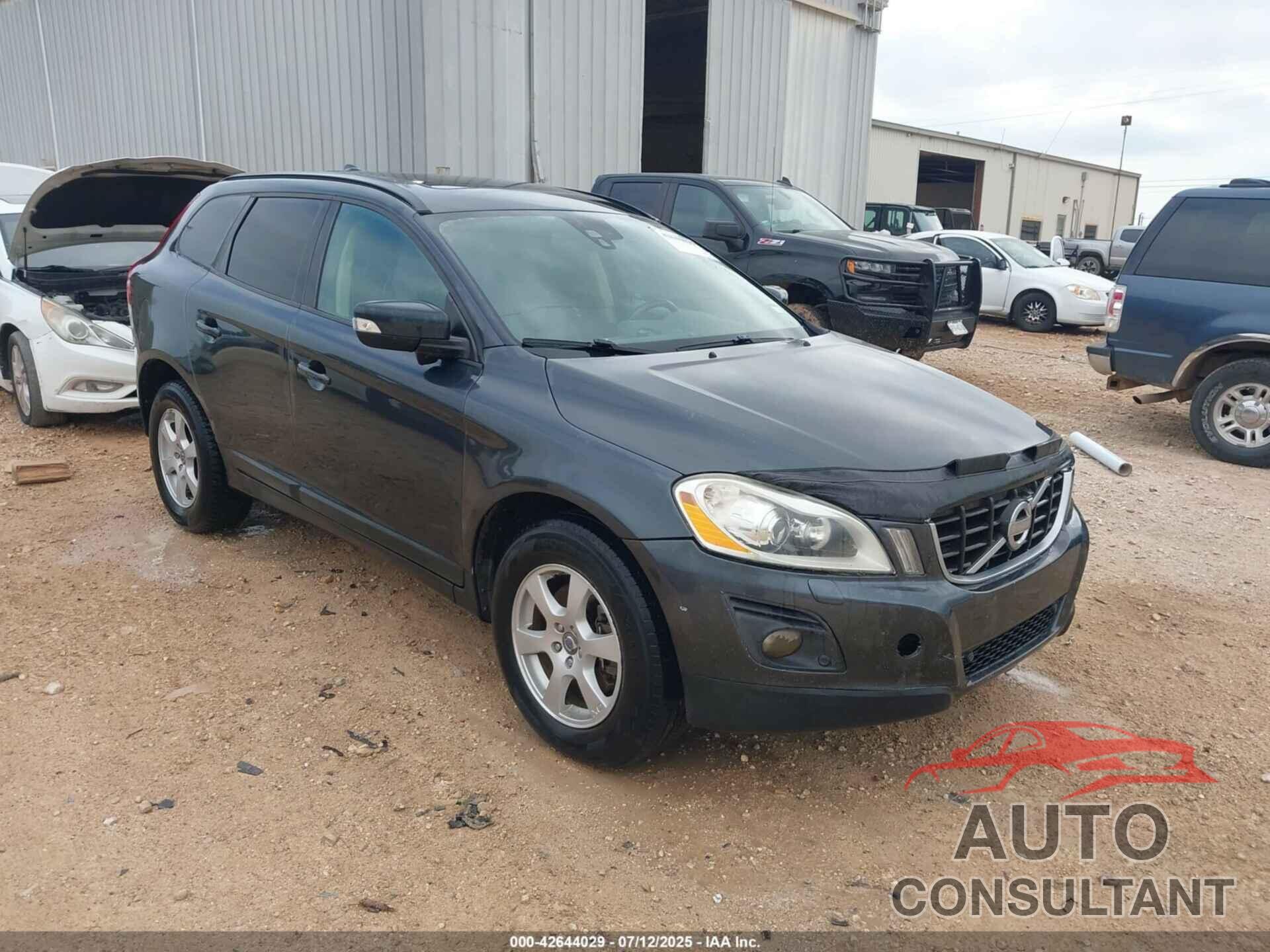 VOLVO XC60 2010 - YV4982DL4A2124209