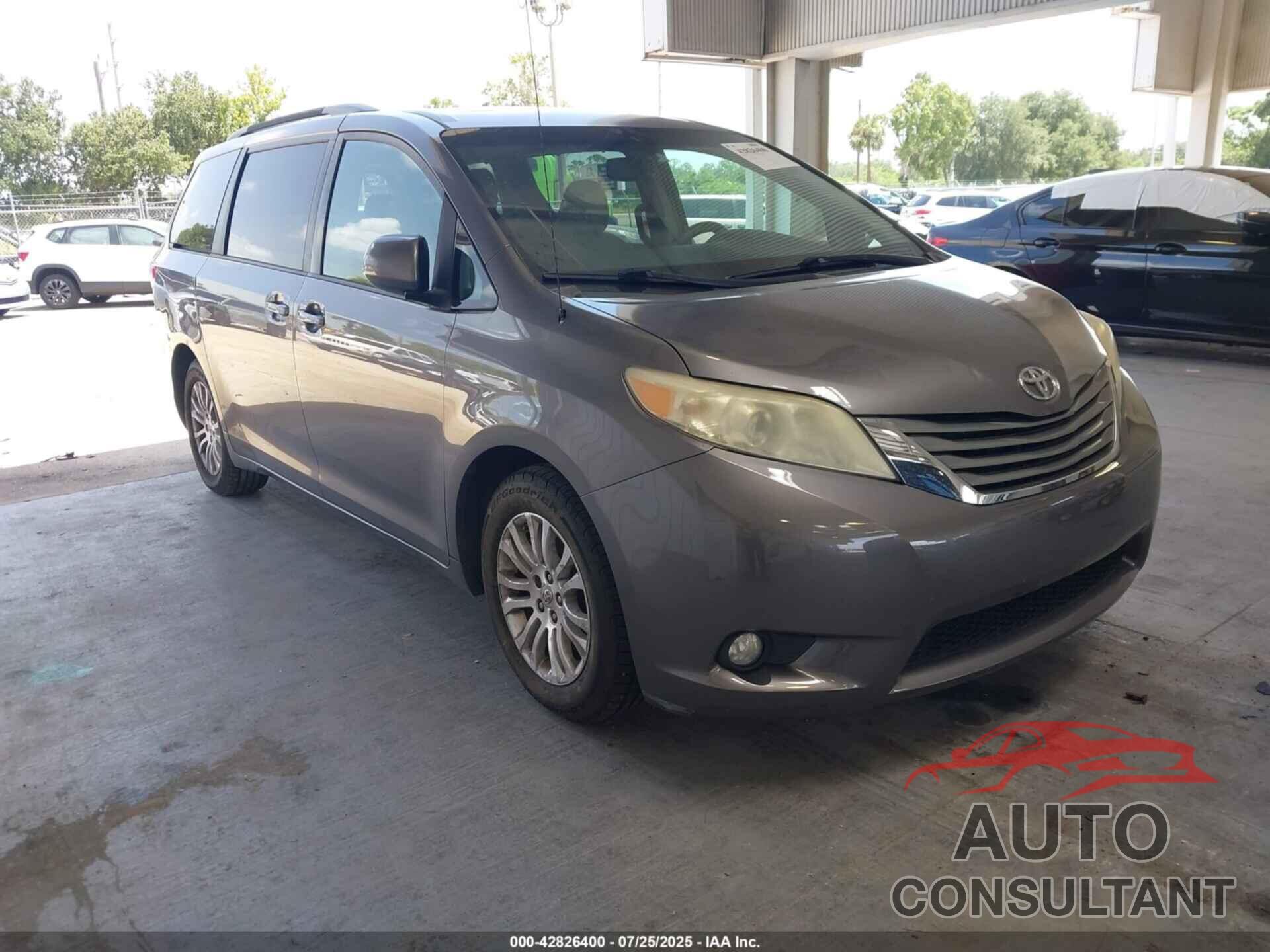 TOYOTA SIENNA 2011 - 5TDYK3DC1BS085563