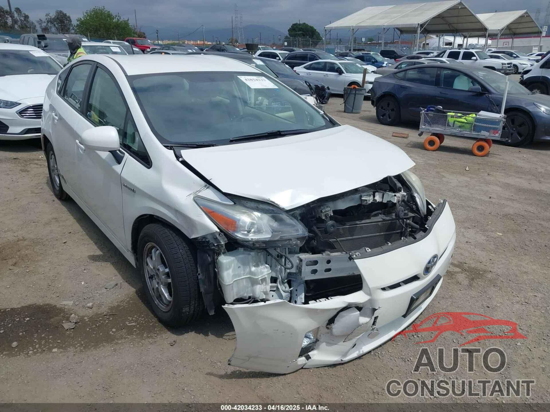 TOYOTA PRIUS 2011 - JTDKN3DU8B0261145