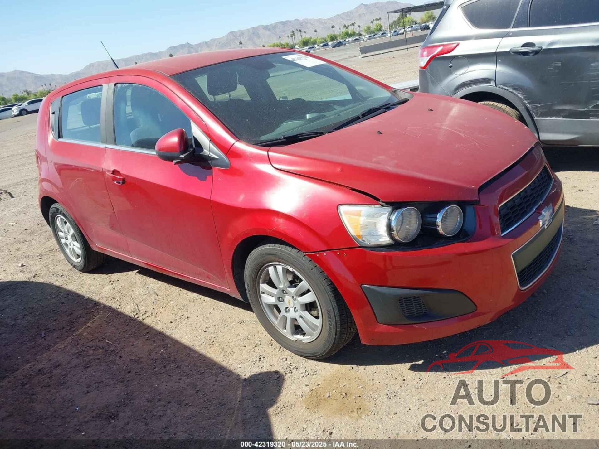 CHEVROLET SONIC 2012 - 1G1JC6SH7C4156138