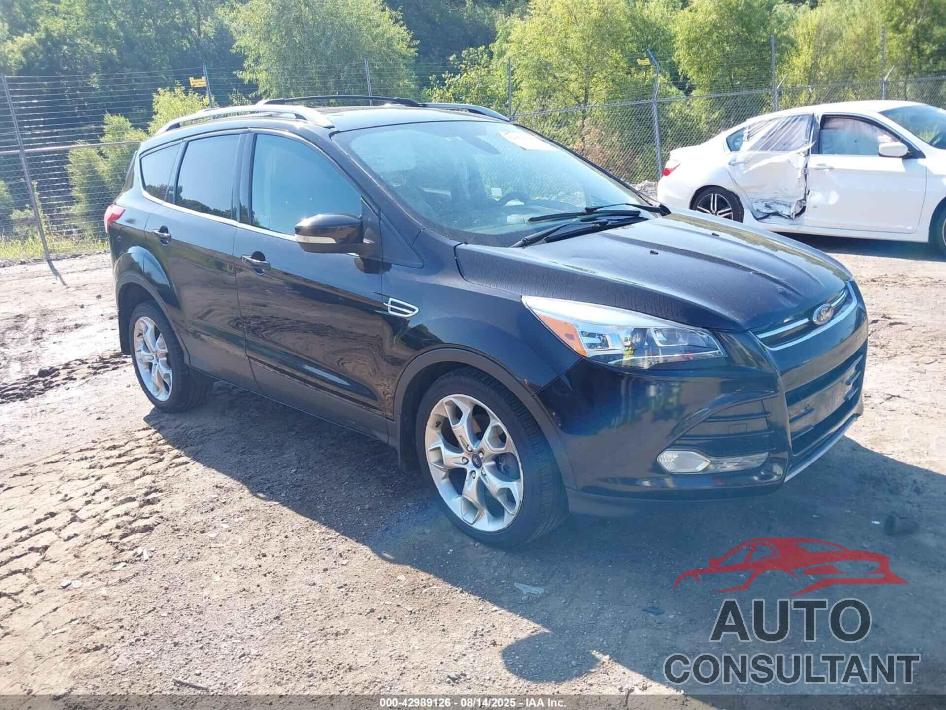 FORD ESCAPE 2013 - 1FMCU9J91DUB61227