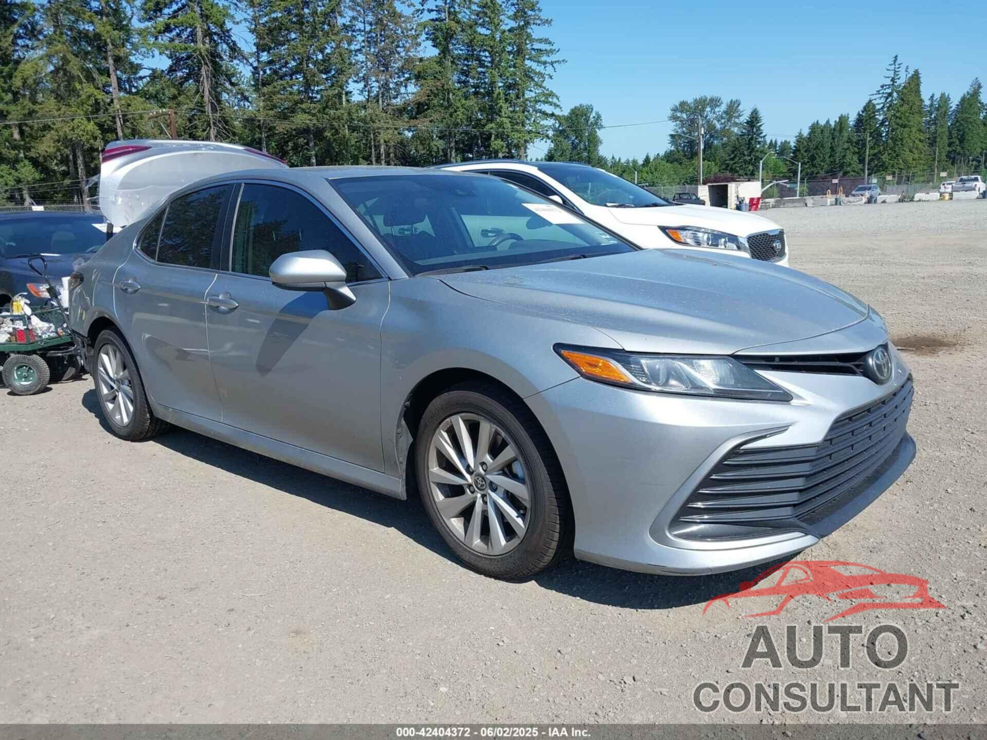 TOYOTA CAMRY 2021 - 4T1C11AK9MU459036