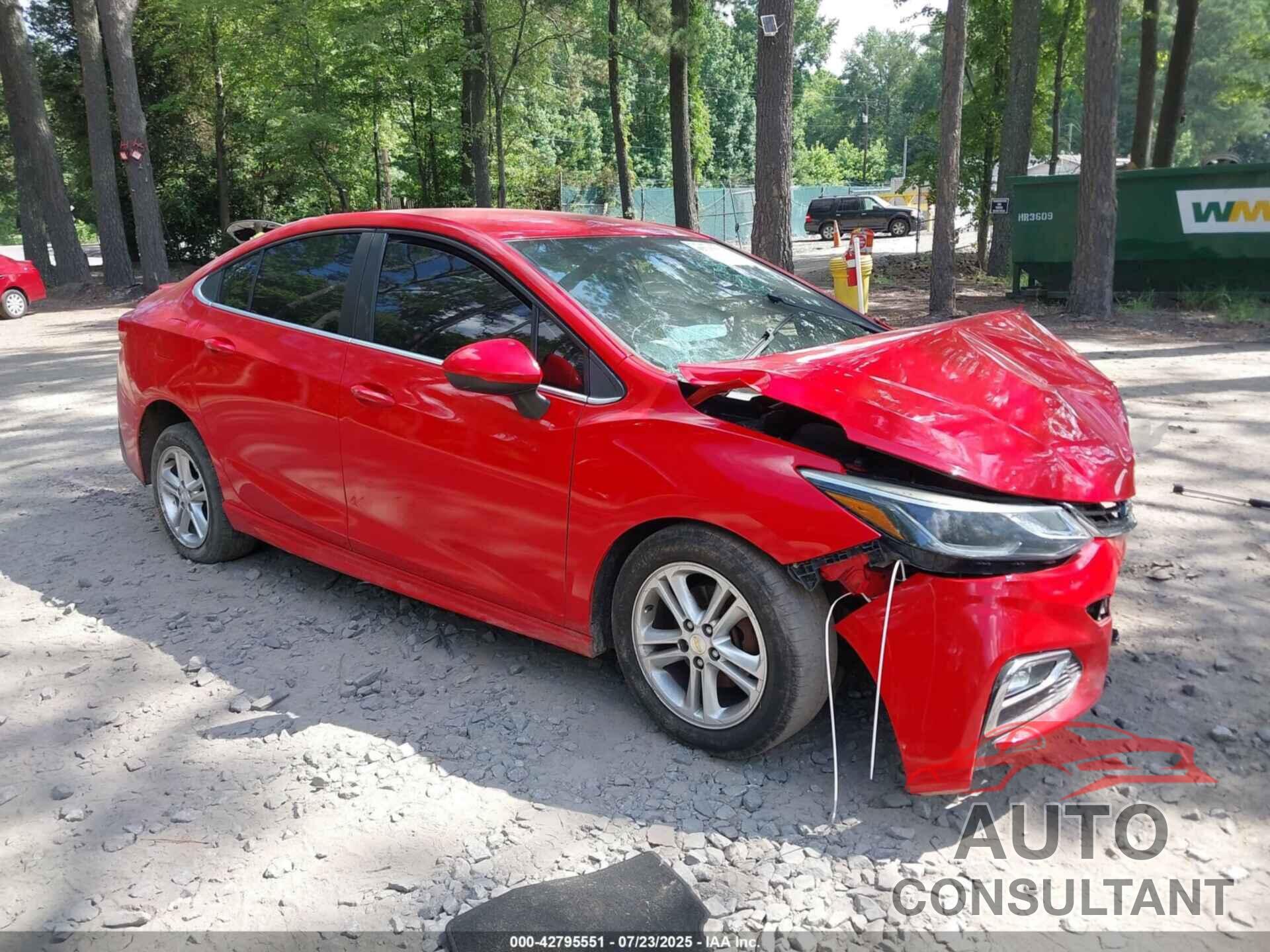 CHEVROLET CRUZE 2017 - 1G1BE5SM4H7209700
