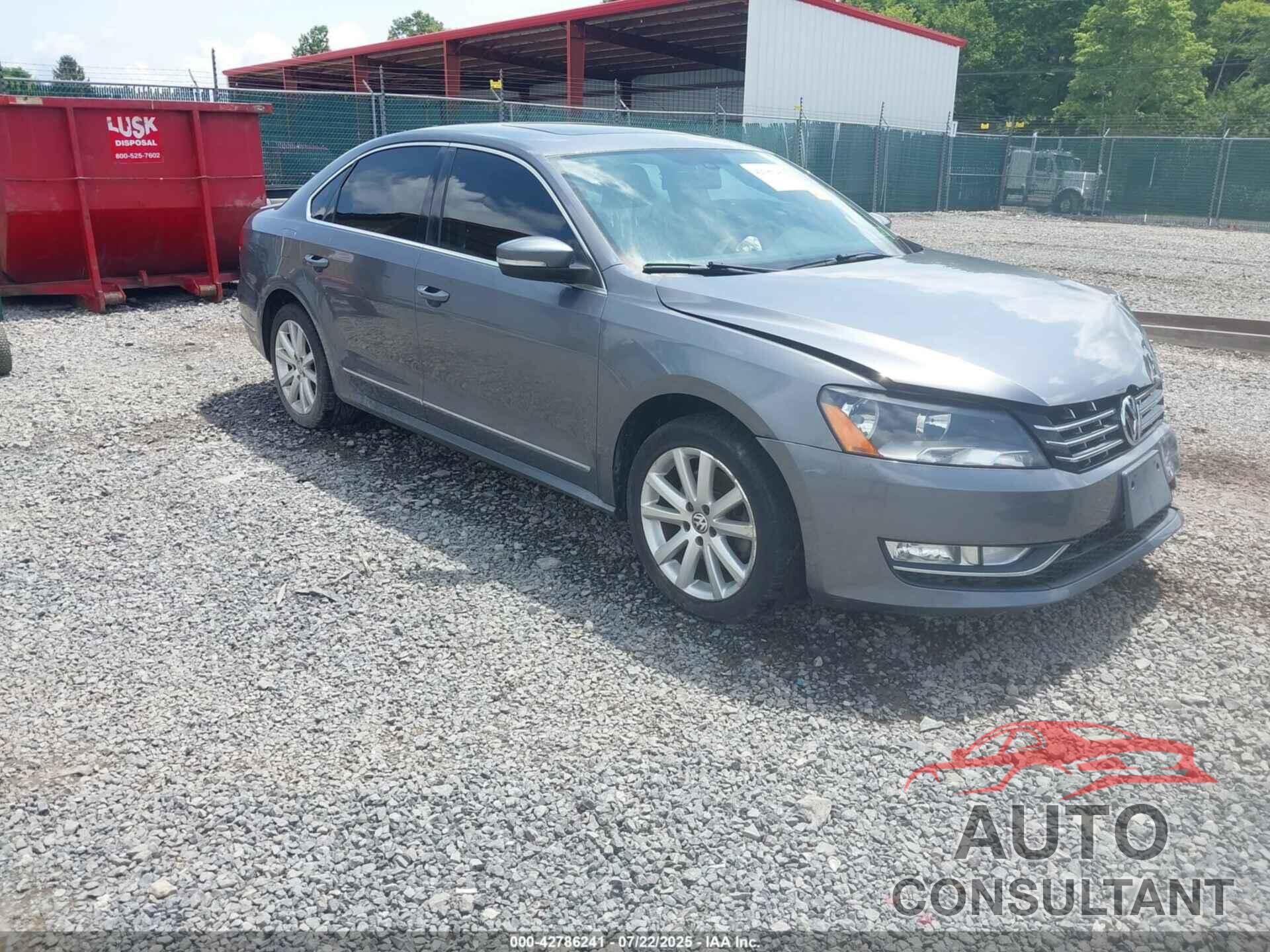 VOLKSWAGEN PASSAT 2013 - 1VWCN7A3XDC063060