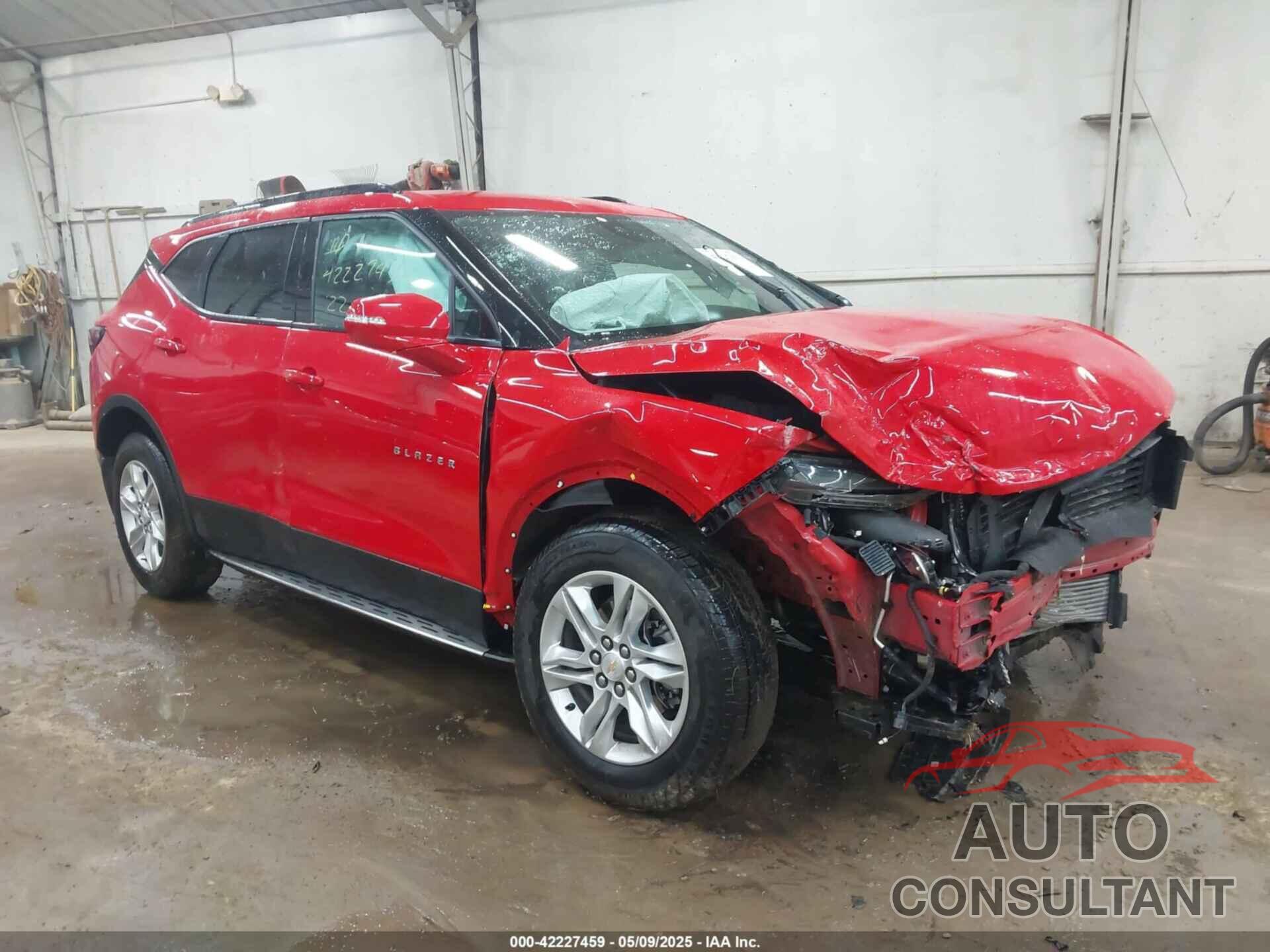 CHEVROLET BLAZER 2022 - 3GNKBJR44NS204676