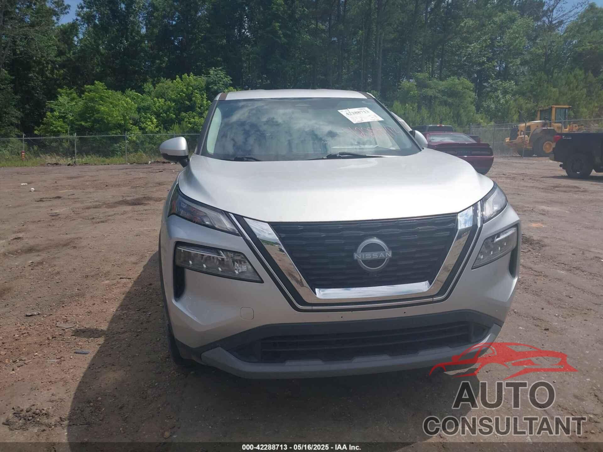 NISSAN ROGUE 2022 - 5N1BT3BA9NC687584