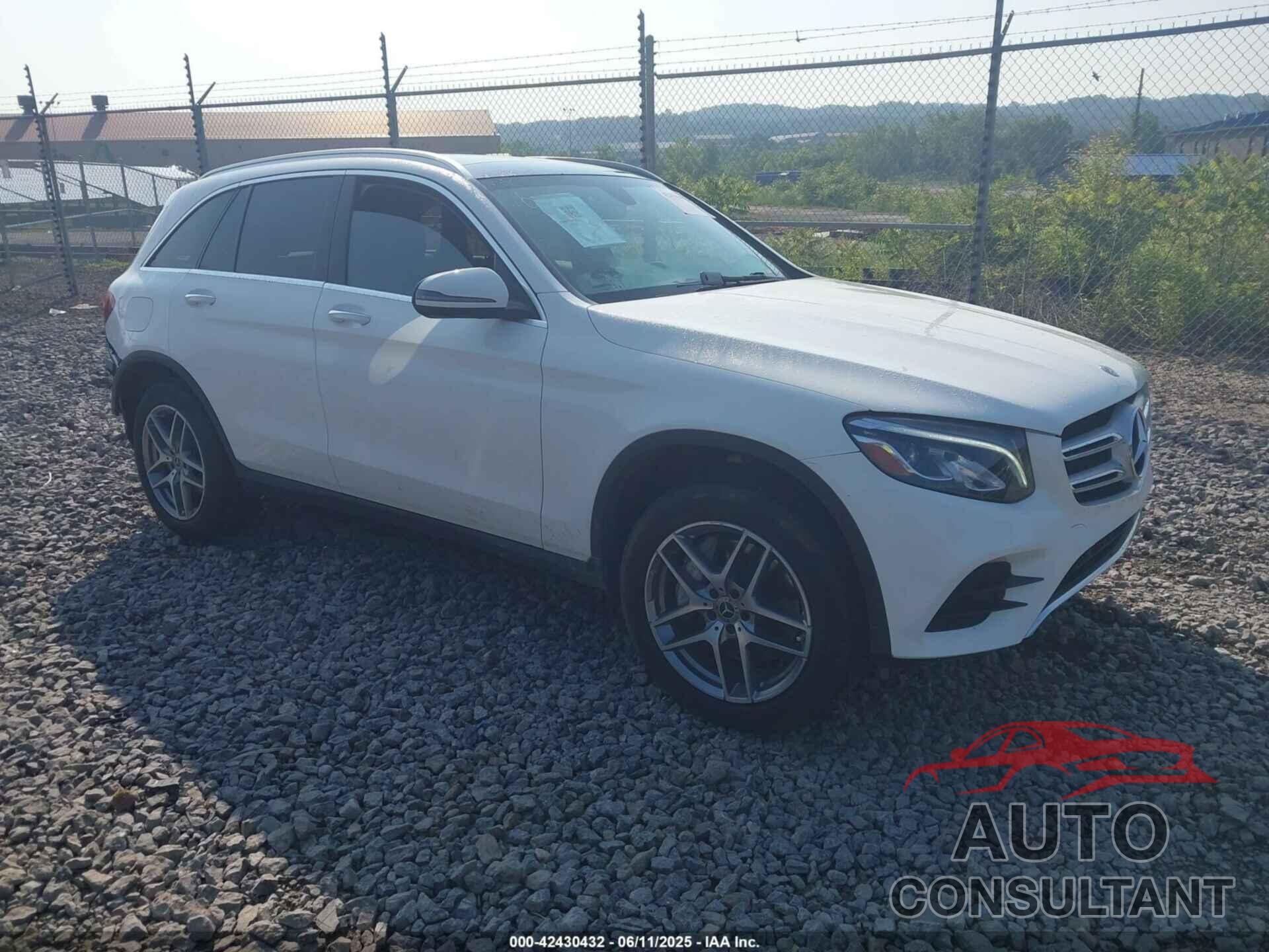 MERCEDES-BENZ GLC 300 2019 - WDC0G4KB1KV170529