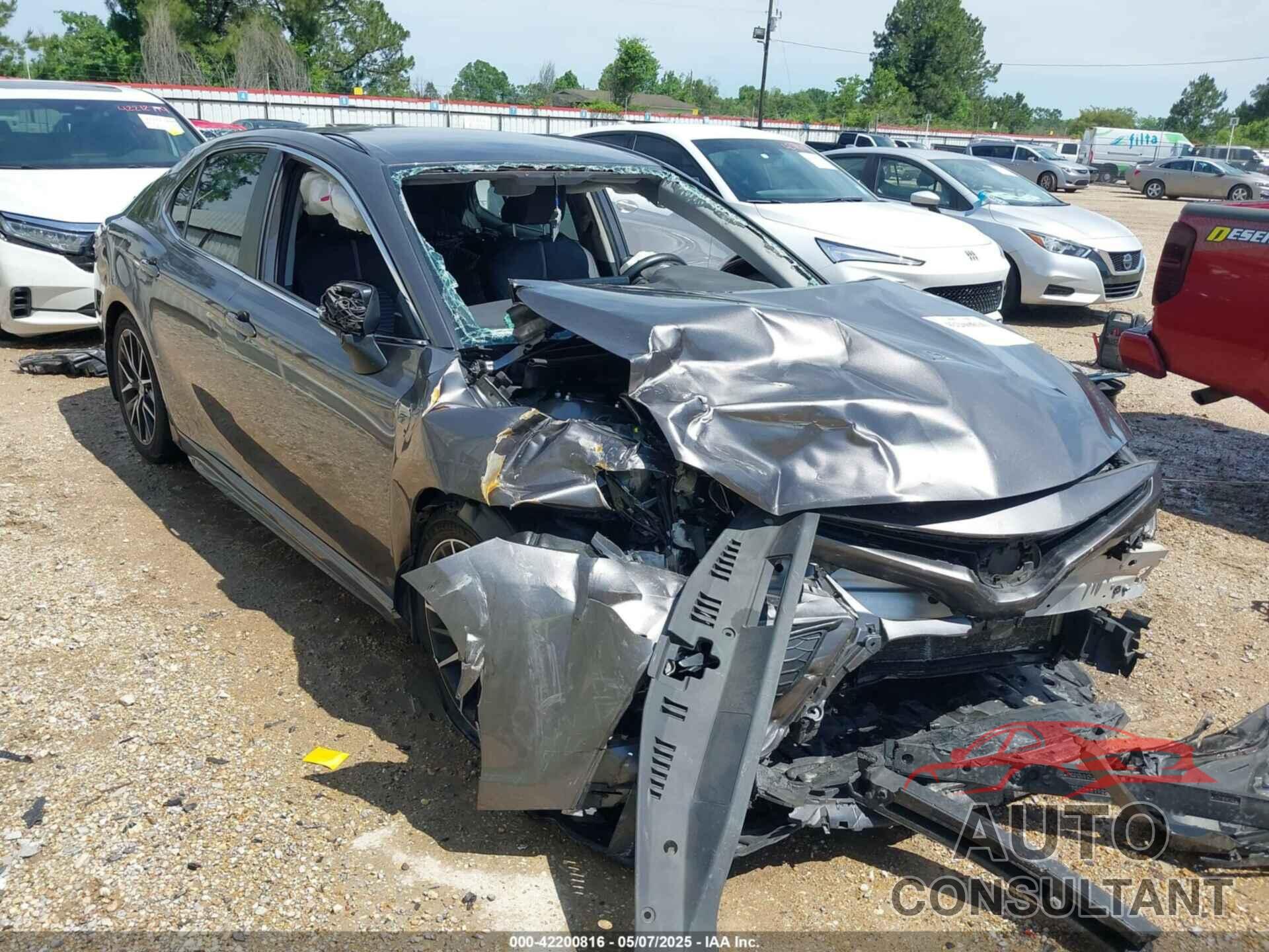 TOYOTA CAMRY 2023 - 4T1G11AKXPU800725