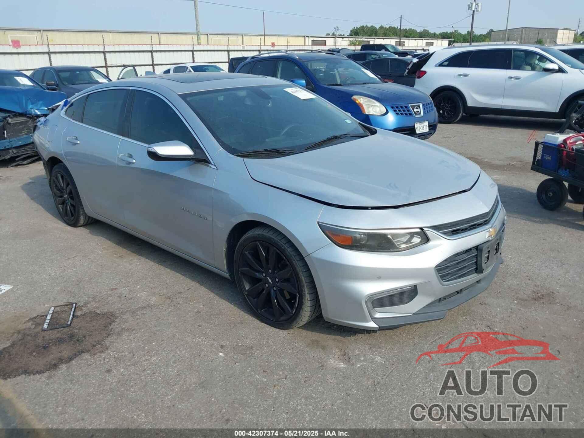 CHEVROLET MALIBU 2017 - 1G1ZE5ST5HF242720