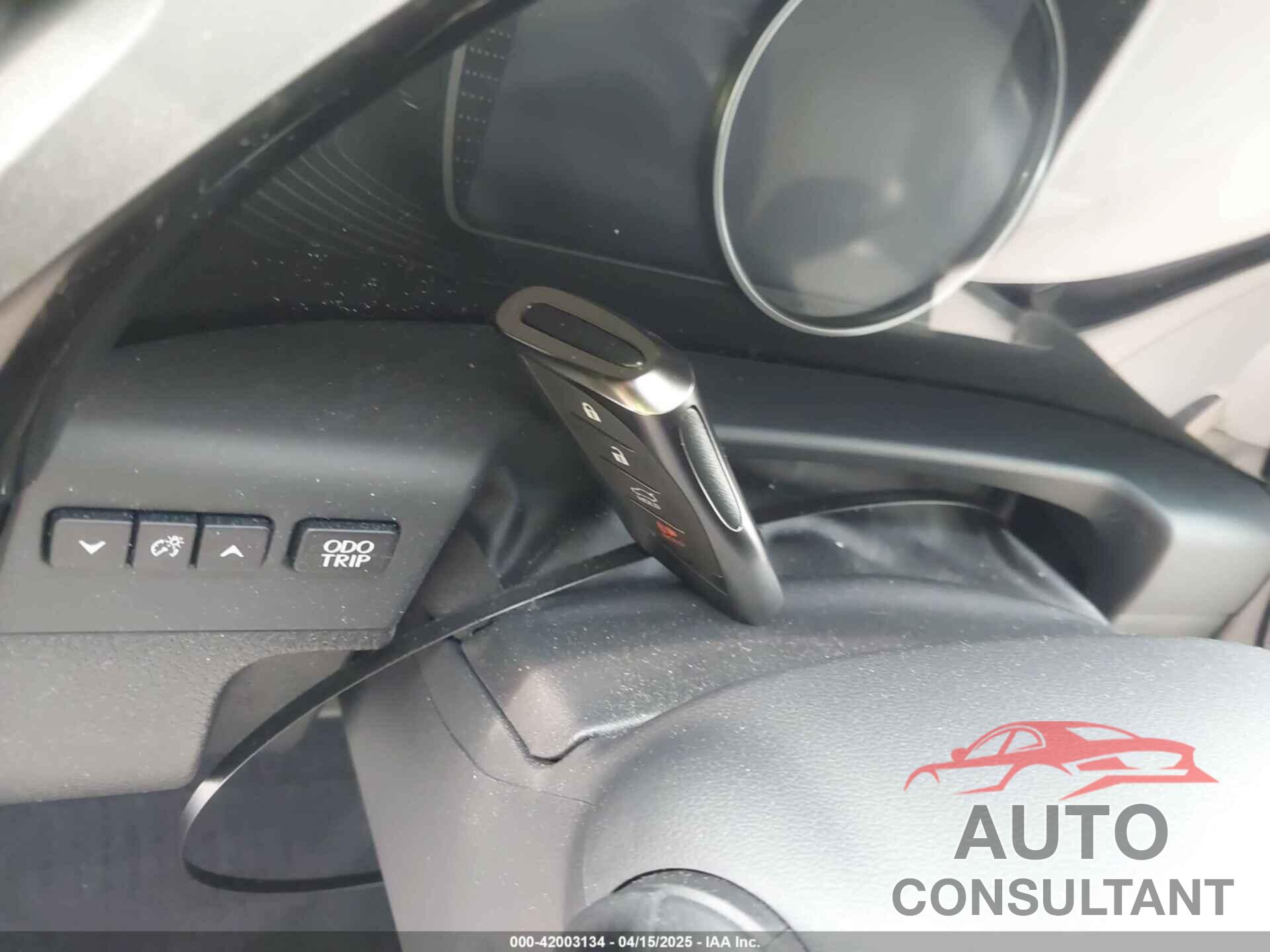 LEXUS ES 300H 2024 - 58AFA1C11RU045086