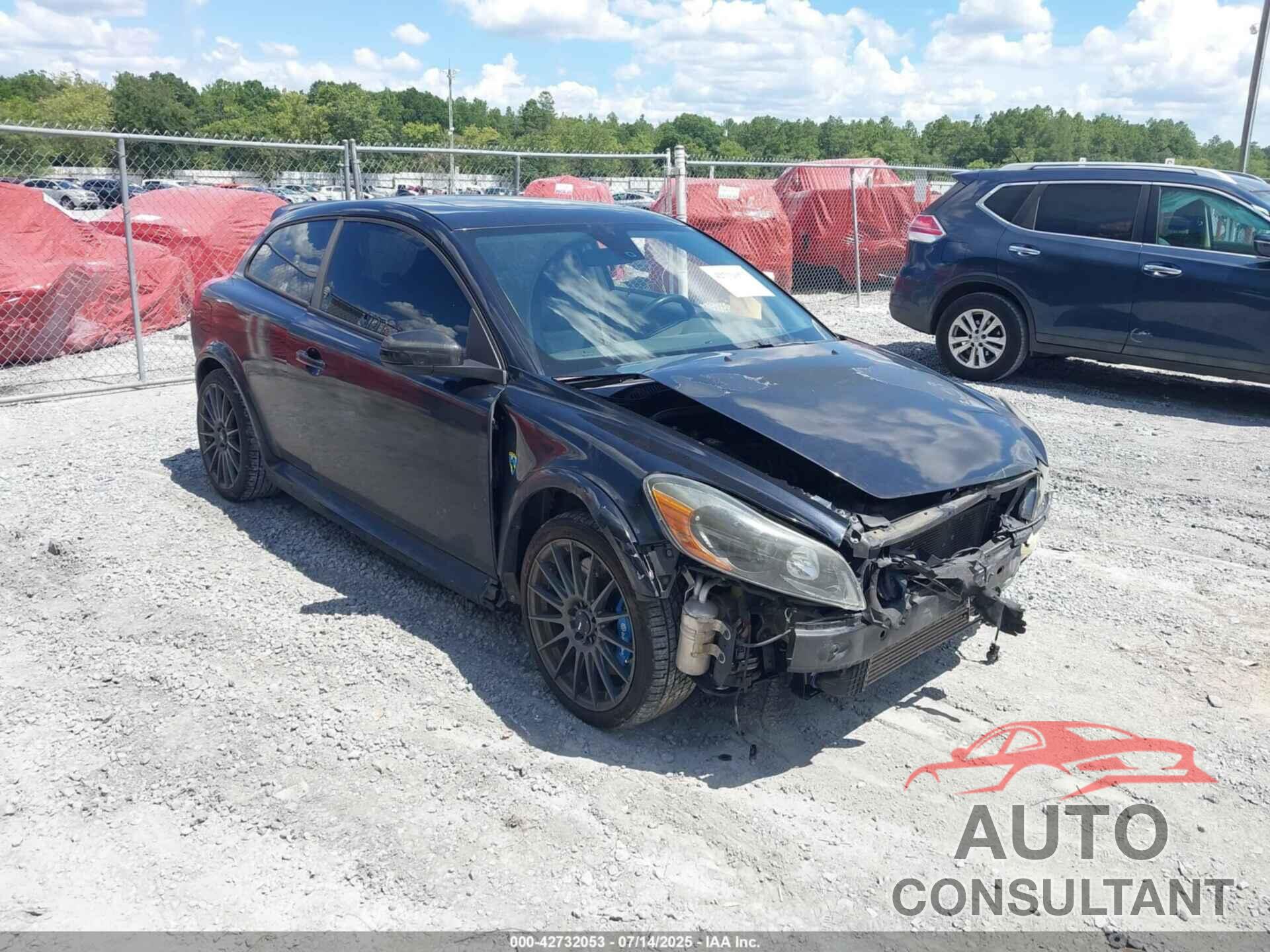 VOLVO C30 2011 - YV1672MK2B2237023