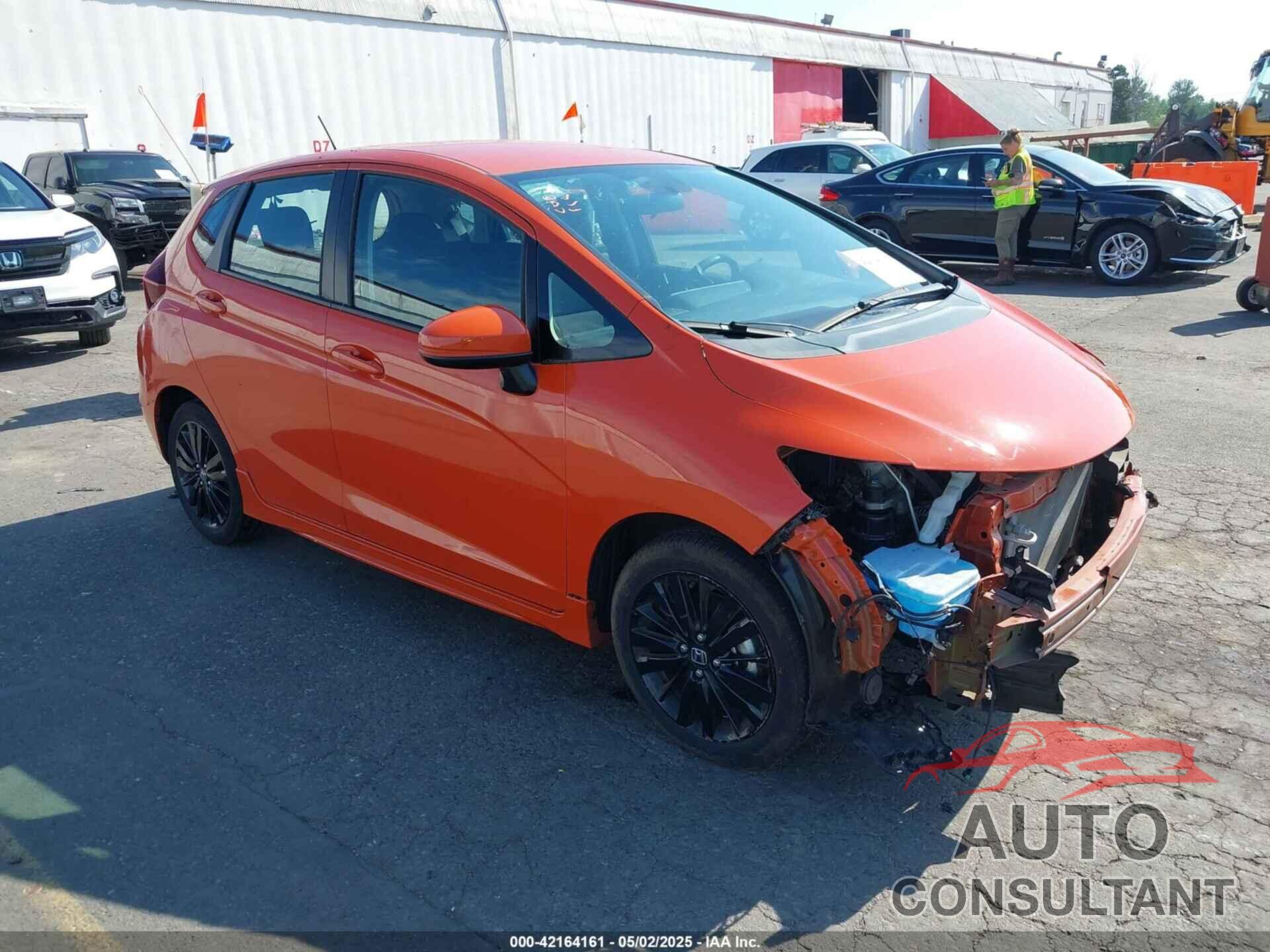 HONDA FIT 2019 - 3HGGK5H64KM717632