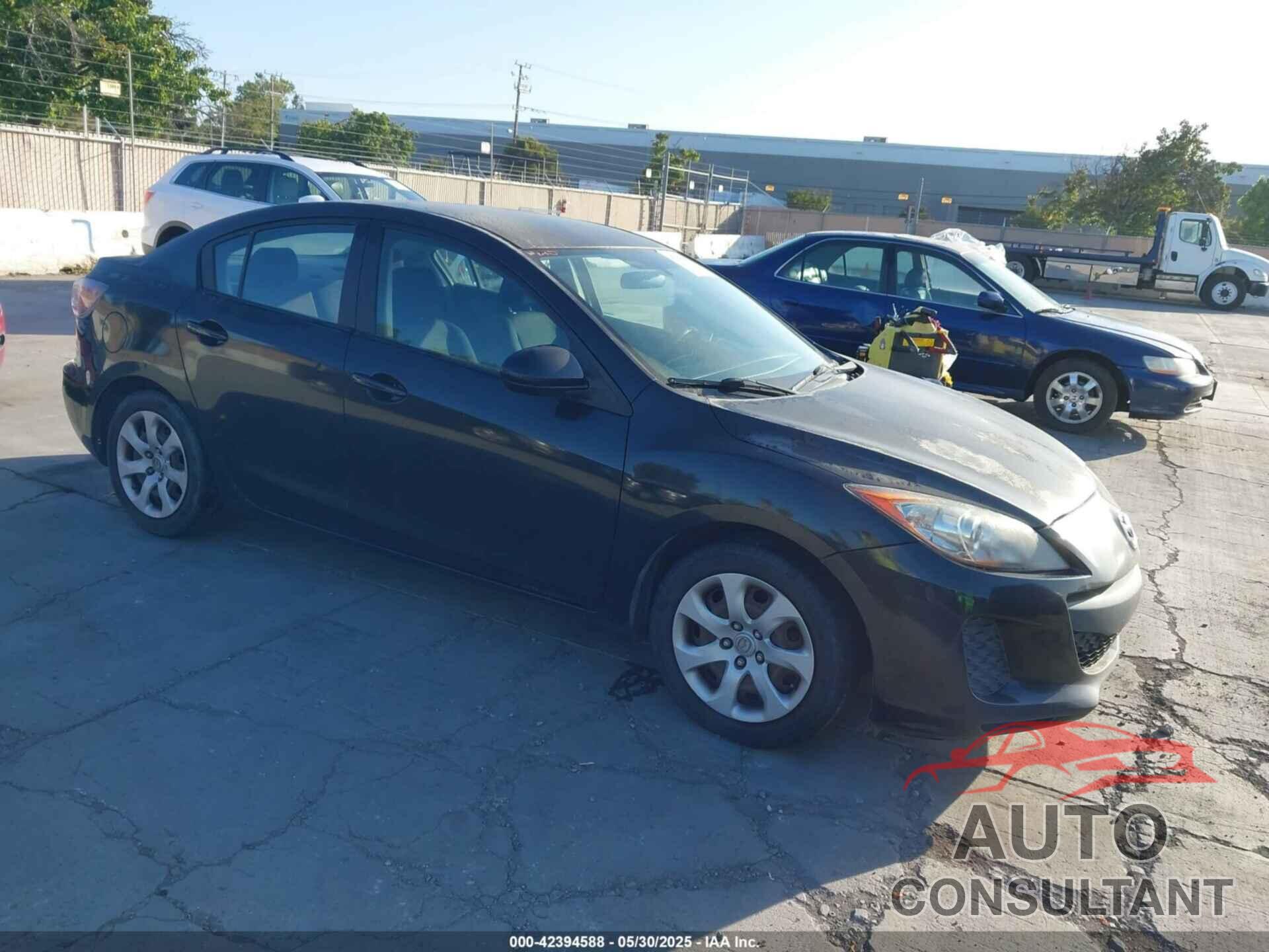MAZDA MAZDA3 2012 - JM1BL1UG4C1527566