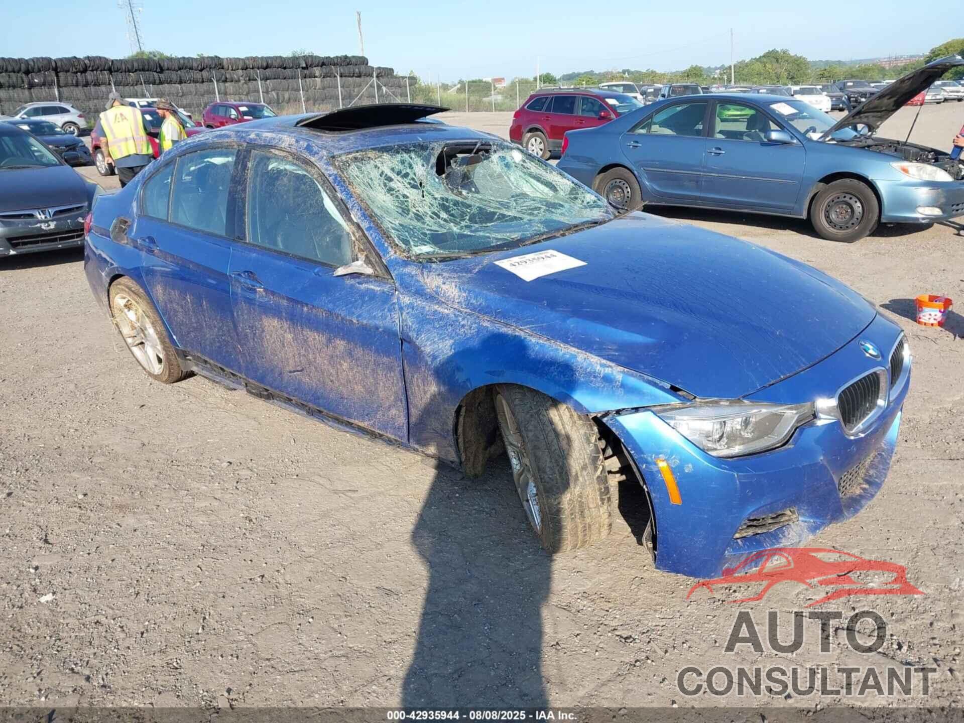 BMW 328I 2014 - WBA3B3C59EF544739