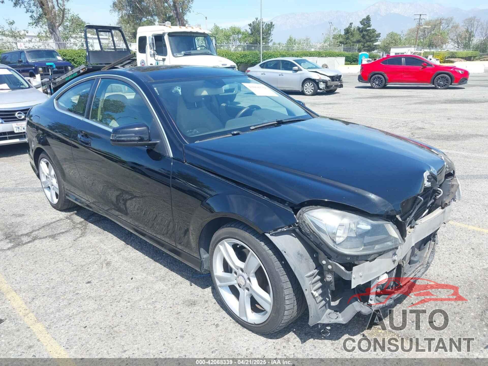 MERCEDES-BENZ C 250 2014 - WDDGJ4HBXEG296917