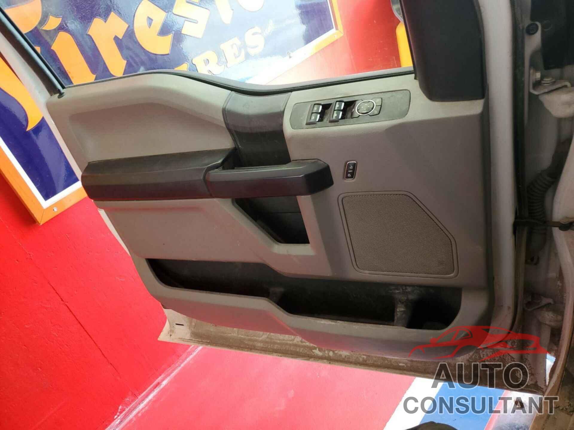 FORD F-250 2020 - 1FT7X2B65LEC53619