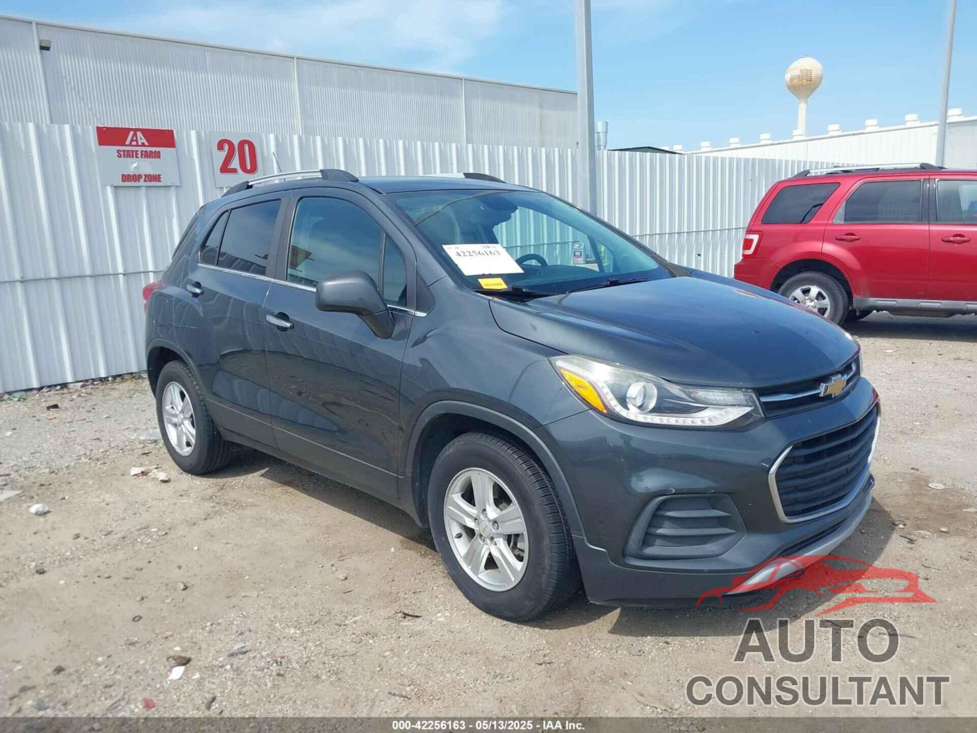 CHEVROLET TRAX 2018 - KL7CJLSB2JB626145