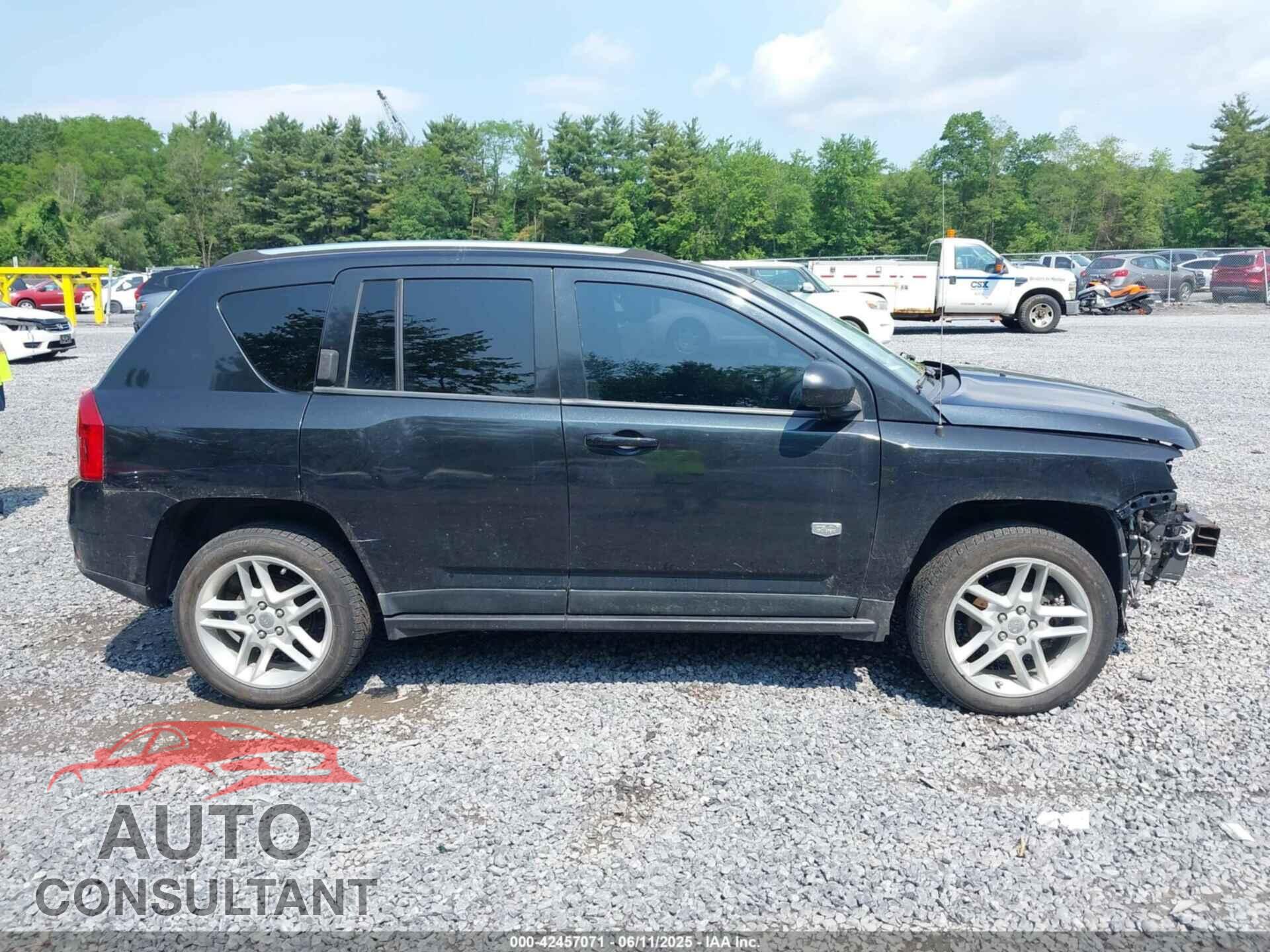 JEEP COMPASS 2011 - 1J4NF5FB2BD165306