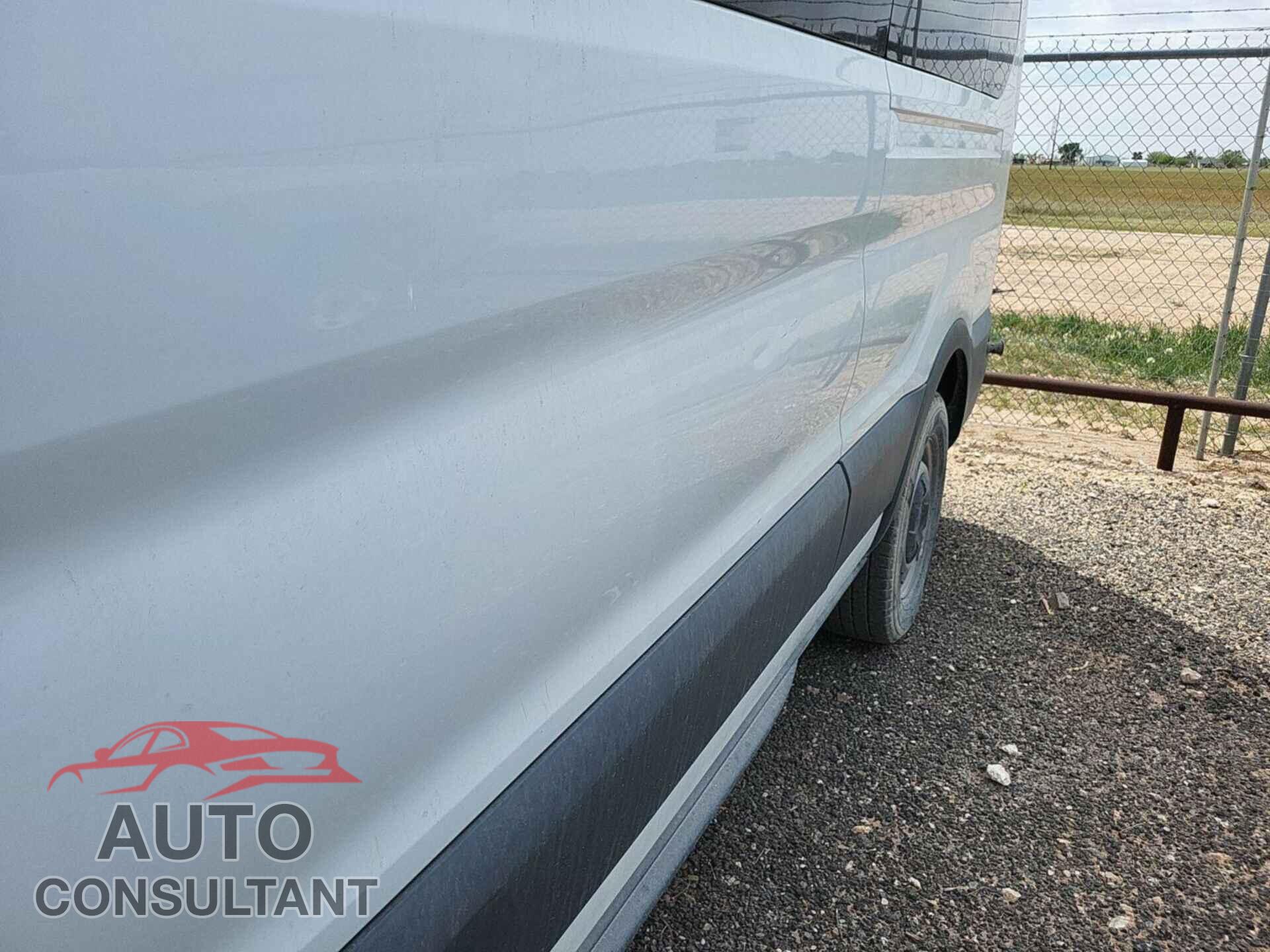 FORD TRANSIT 2015 - 1FBAX2XG2FKA58305