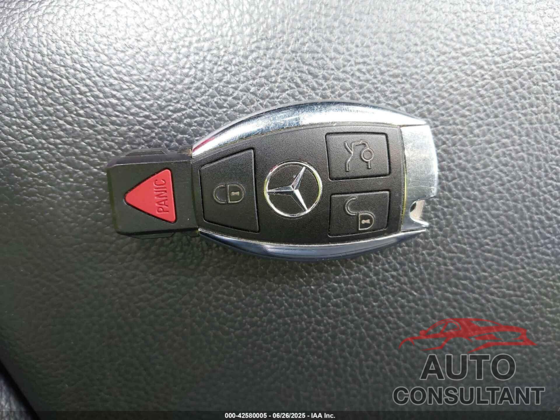 MERCEDES-BENZ GLA 250 2015 - WDCTG4GB9FJ178364