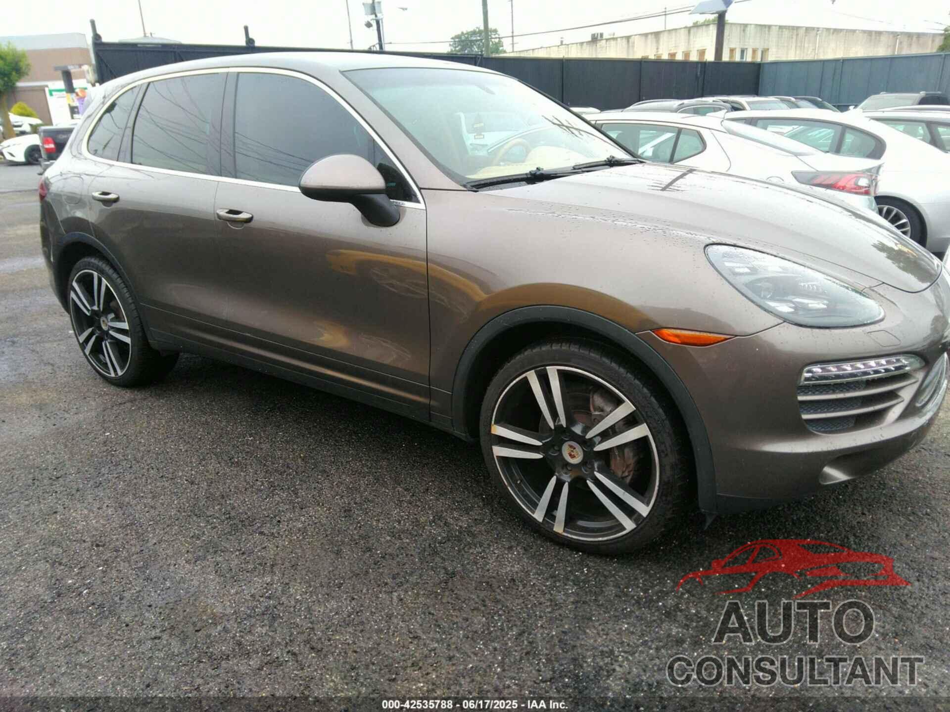 PORSCHE CAYENNE 2012 - WP1AA2A23CLA06583