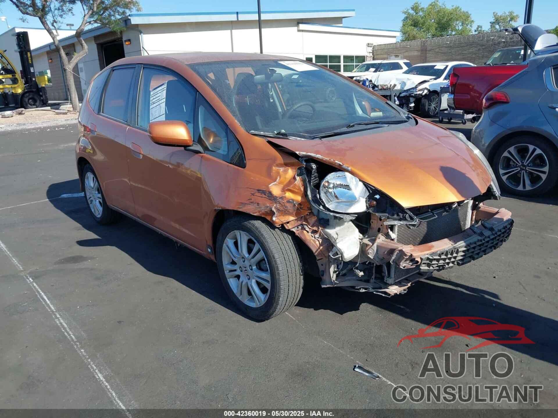 HONDA FIT 2011 - JHMGE8H59BS008957